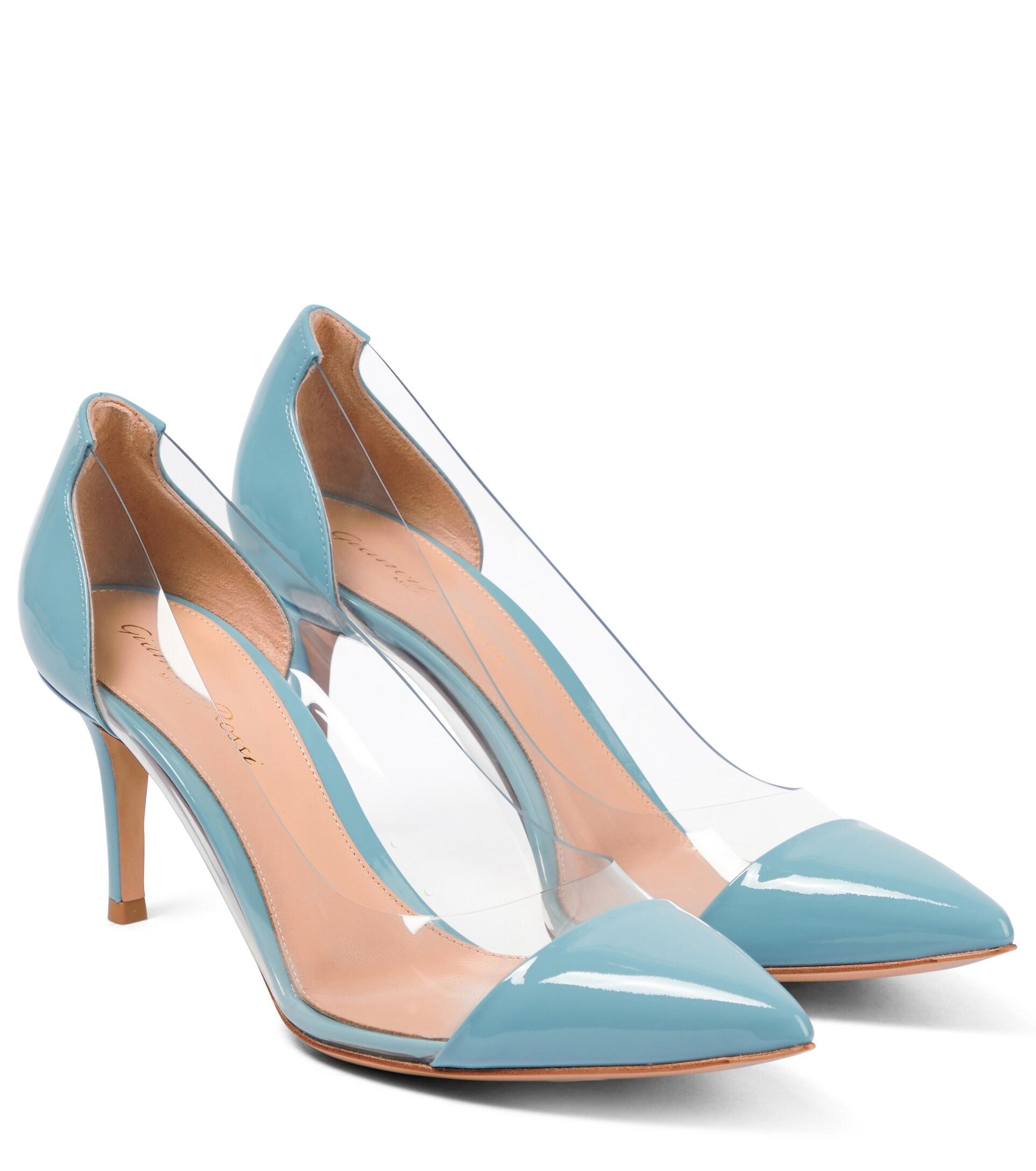 flat comfortable ankle boots