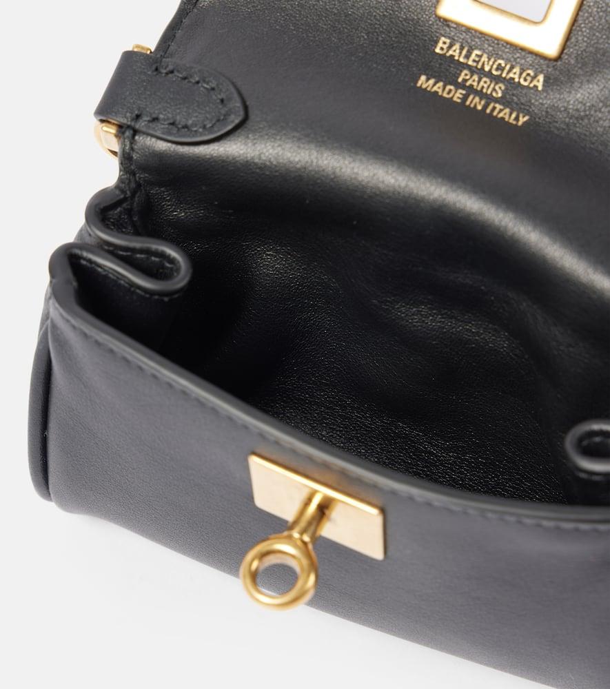 【BALENCIAGA】ロデオナノレザートートバッグ ホワイト の ウィメンズ Rodeo ナノ バッグ チェーン付き