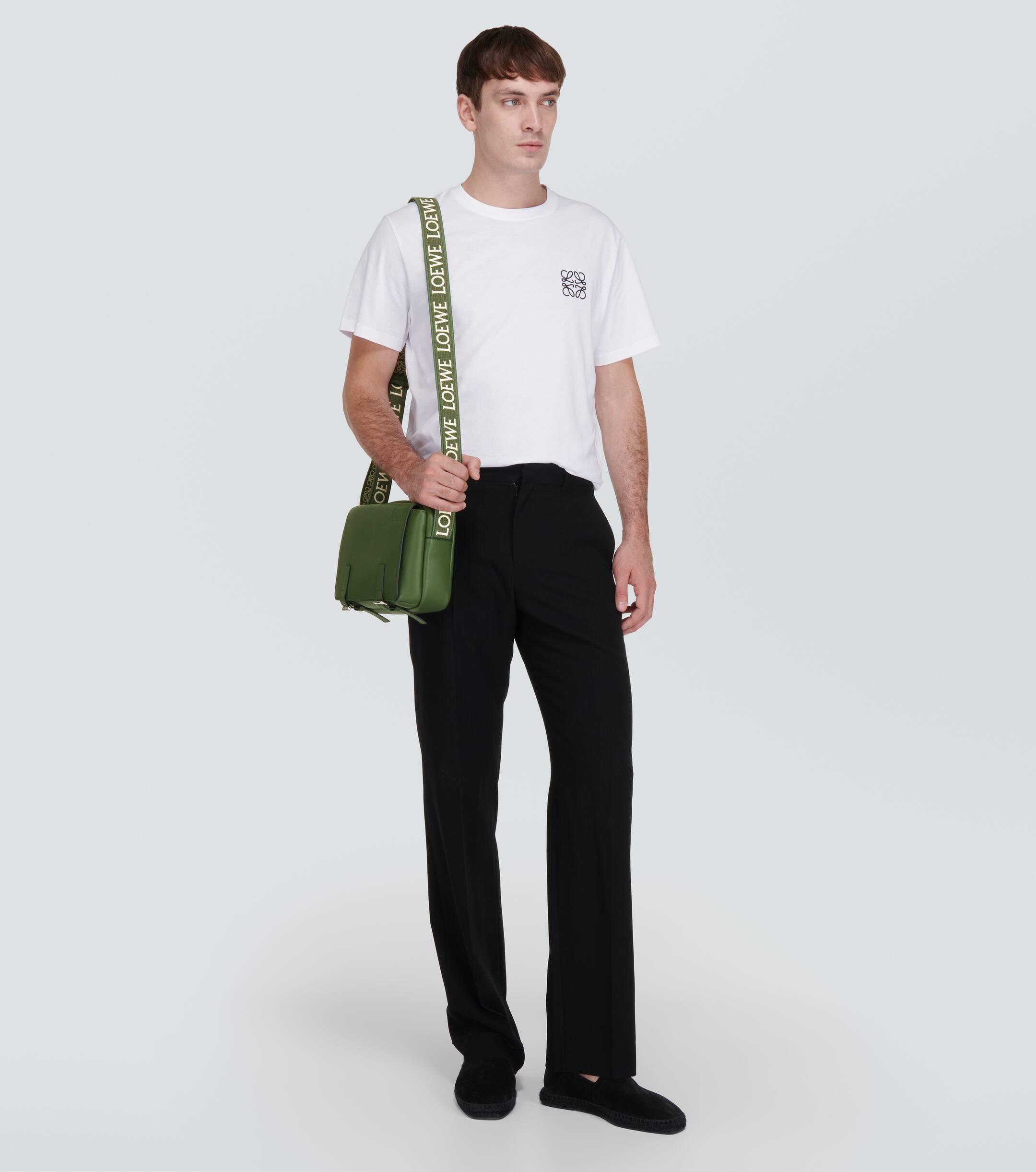Loewe messenger outlet