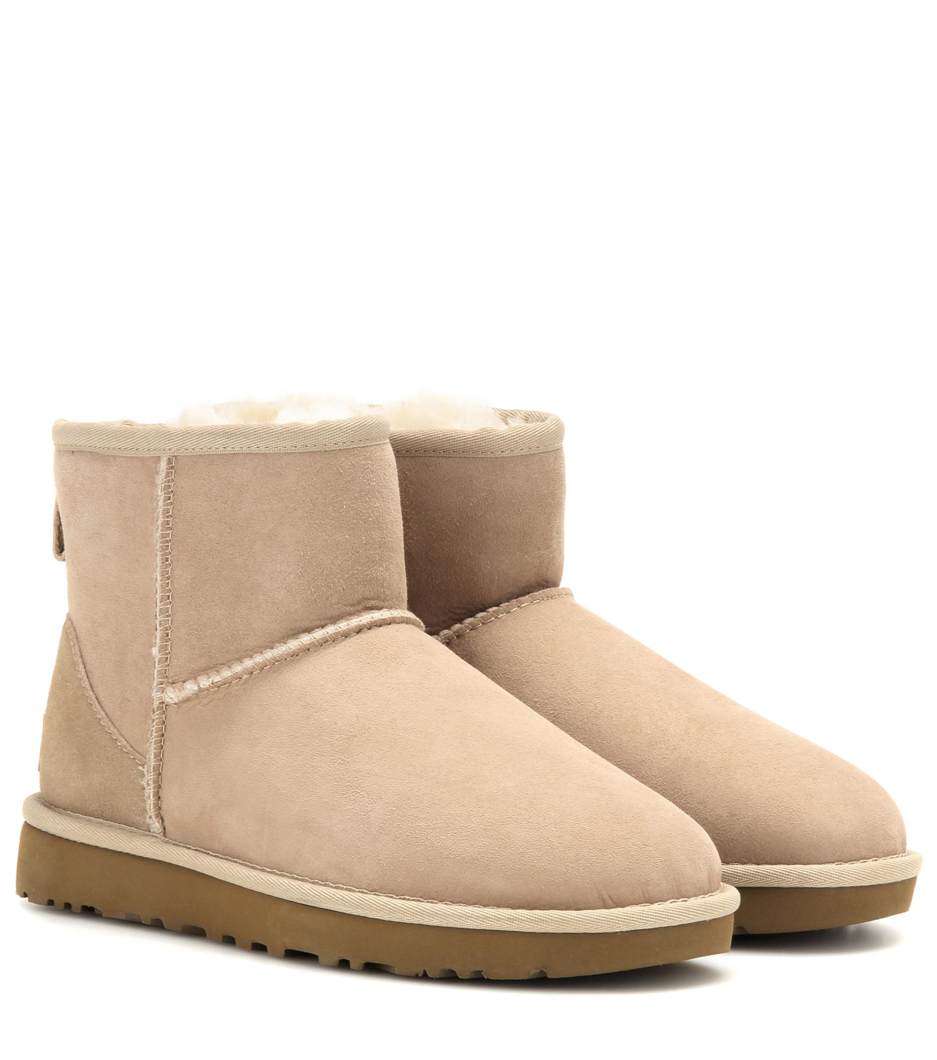 UGG Classic Mini Boots in Beige (Natural) - Lyst