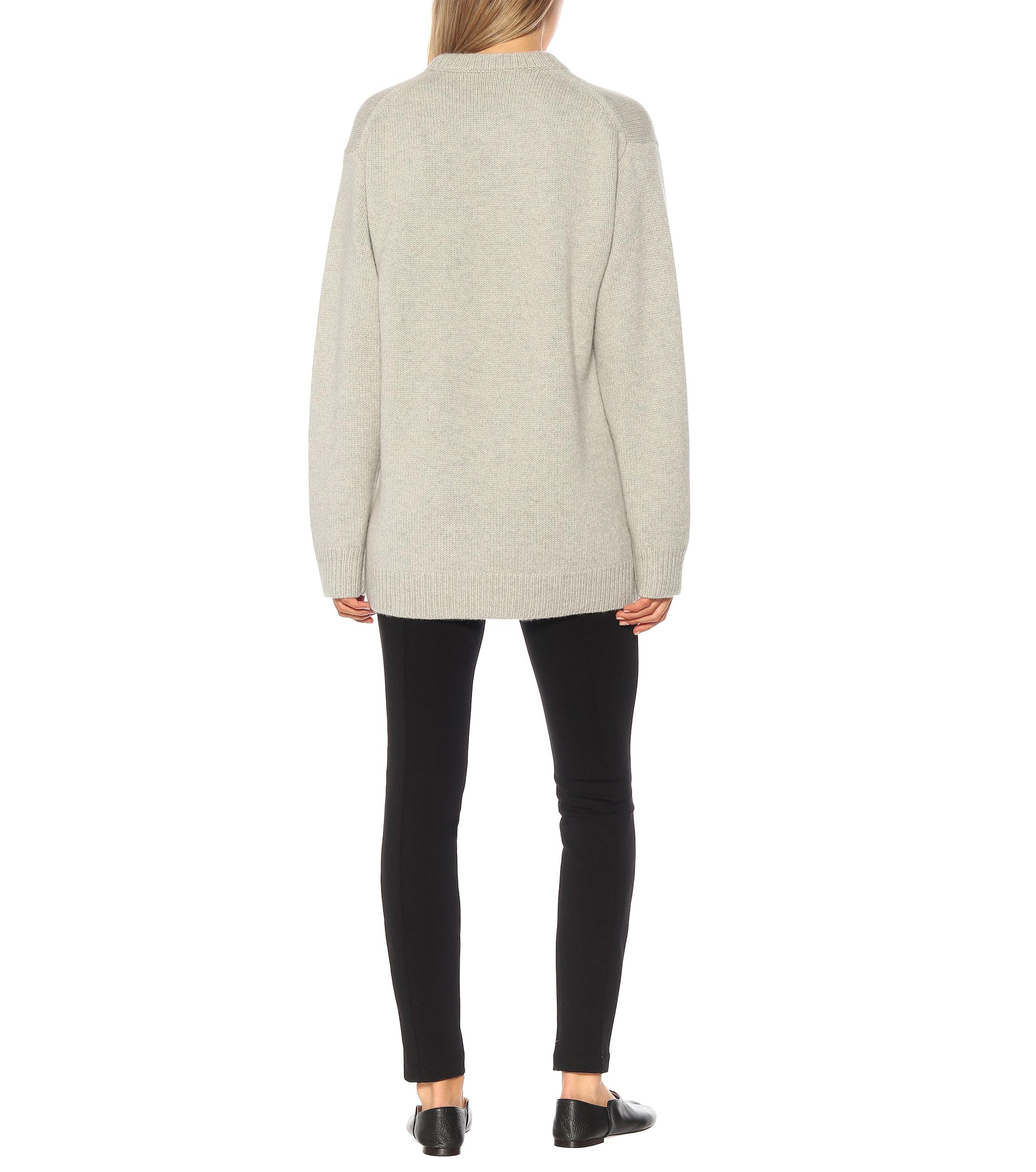 The Row Vaya Cashmere Sweater in Grey (Gray) Lyst