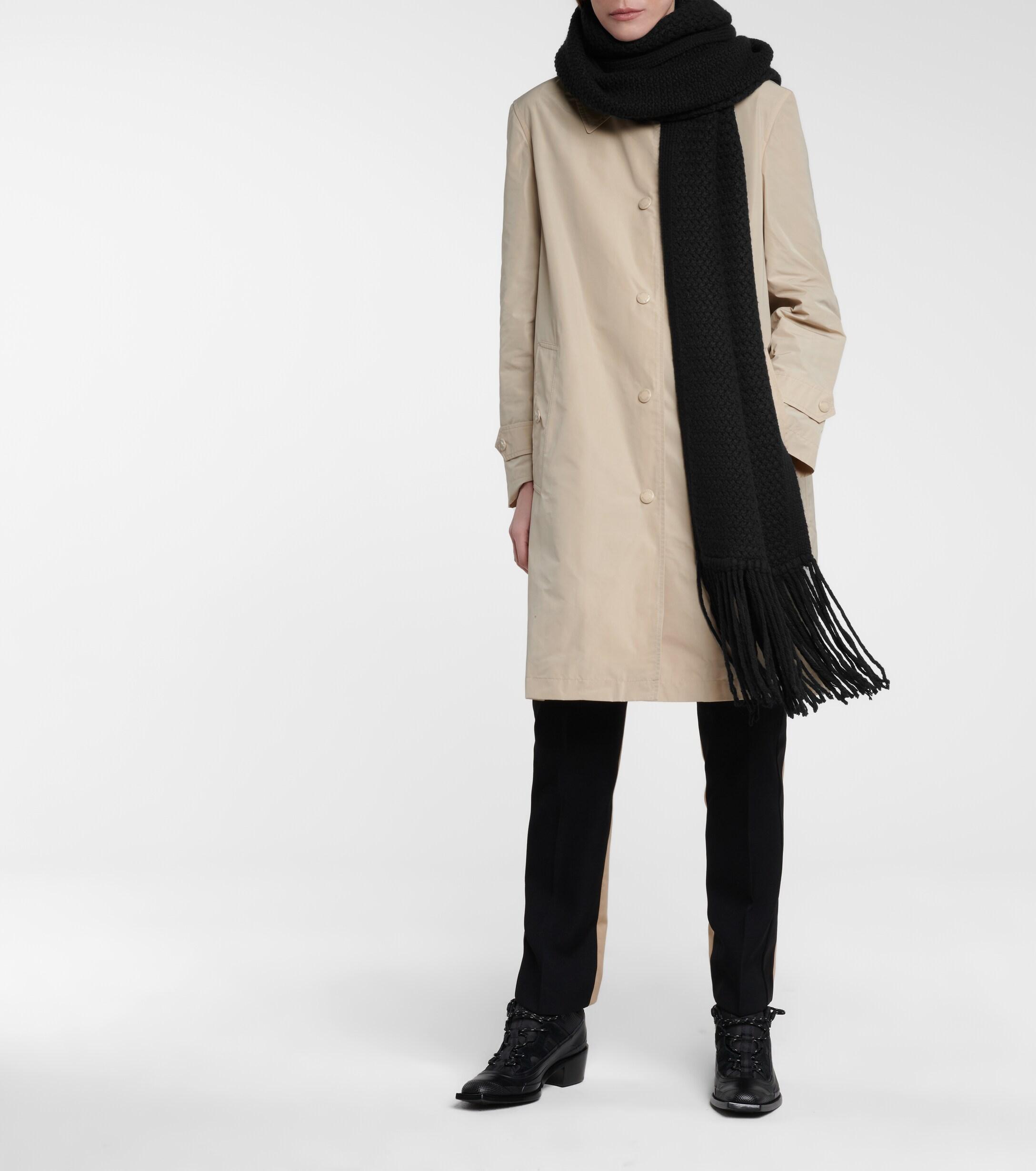 Burberry Silk Exclusive To Mytheresa – Future Archive Wool And Cashmere  Scarf in Black | Lyst