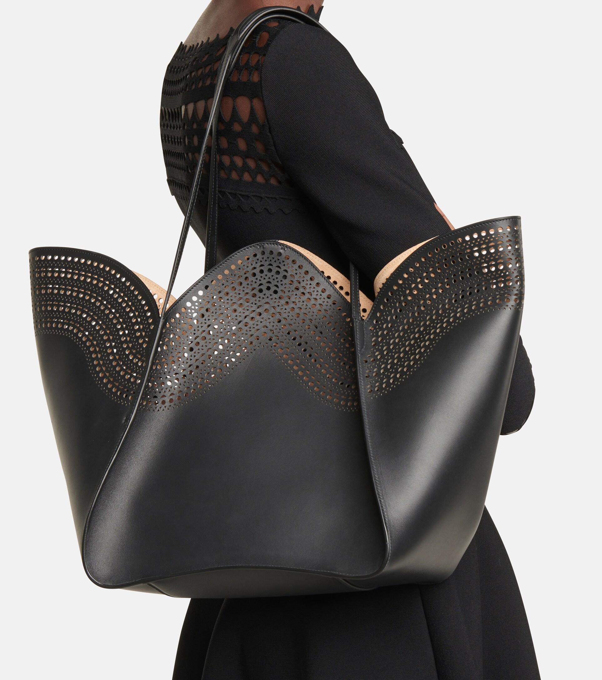 Alaia Lili 24 Medium Laser cut Leather Tote in Black Lyst