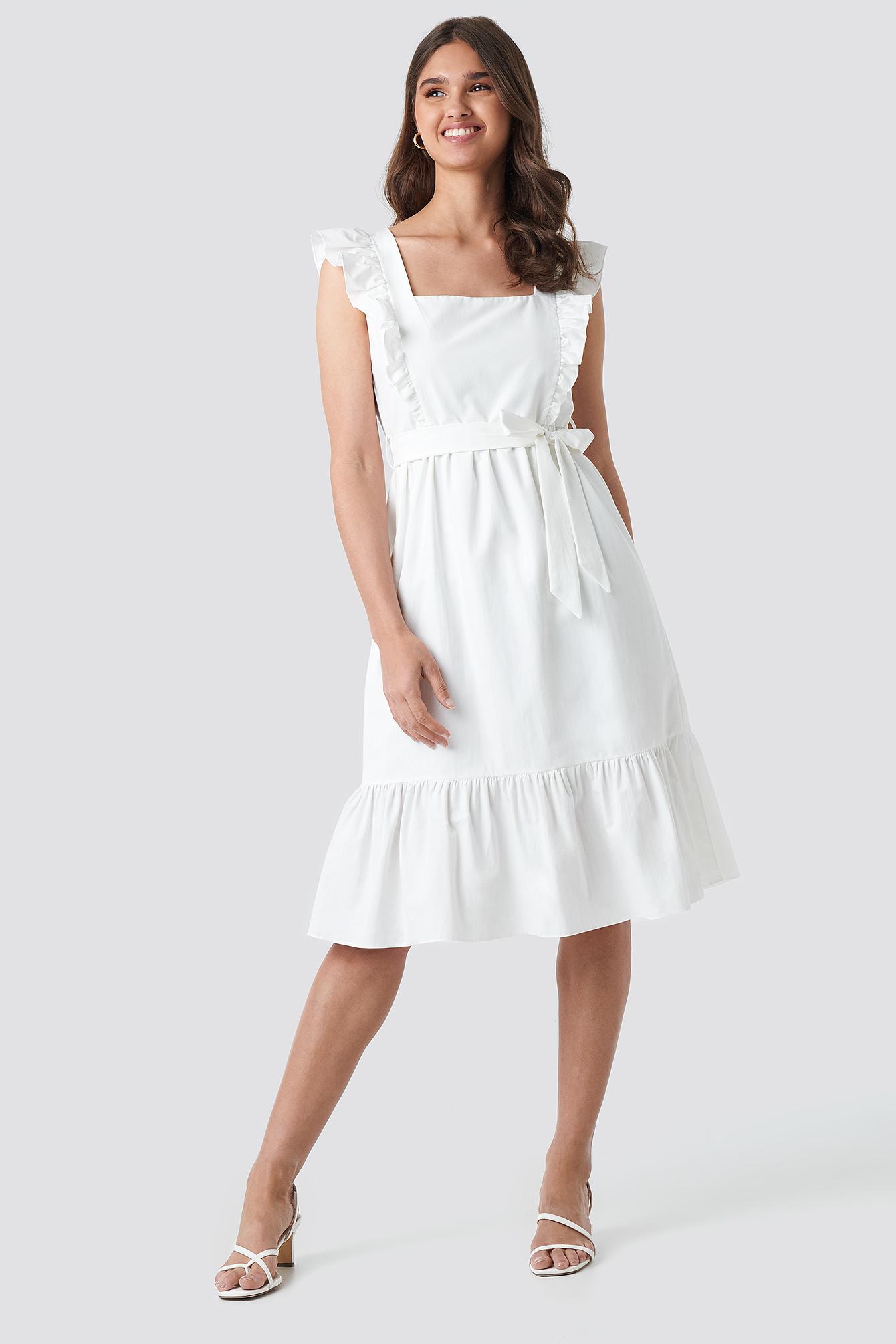 white frilly dress
