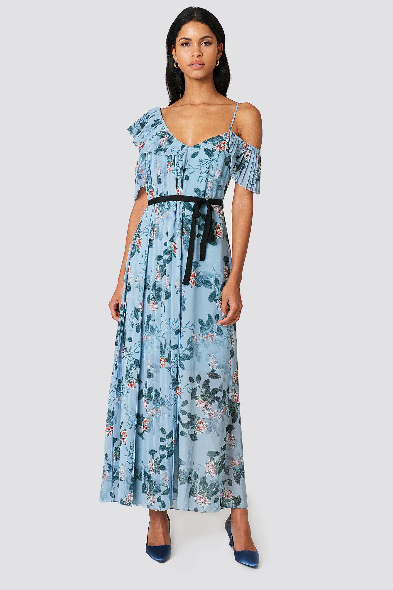 casino royale dress