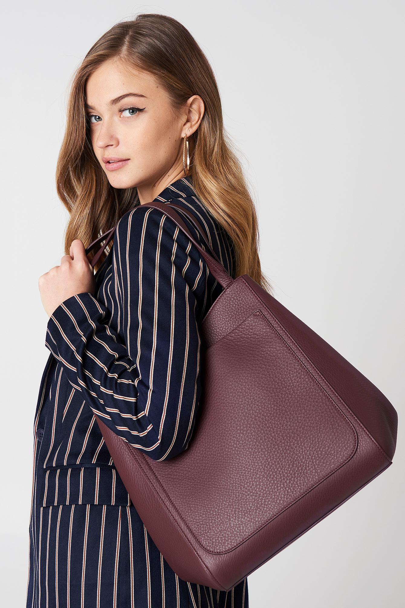 filippa k shelby bucket bag