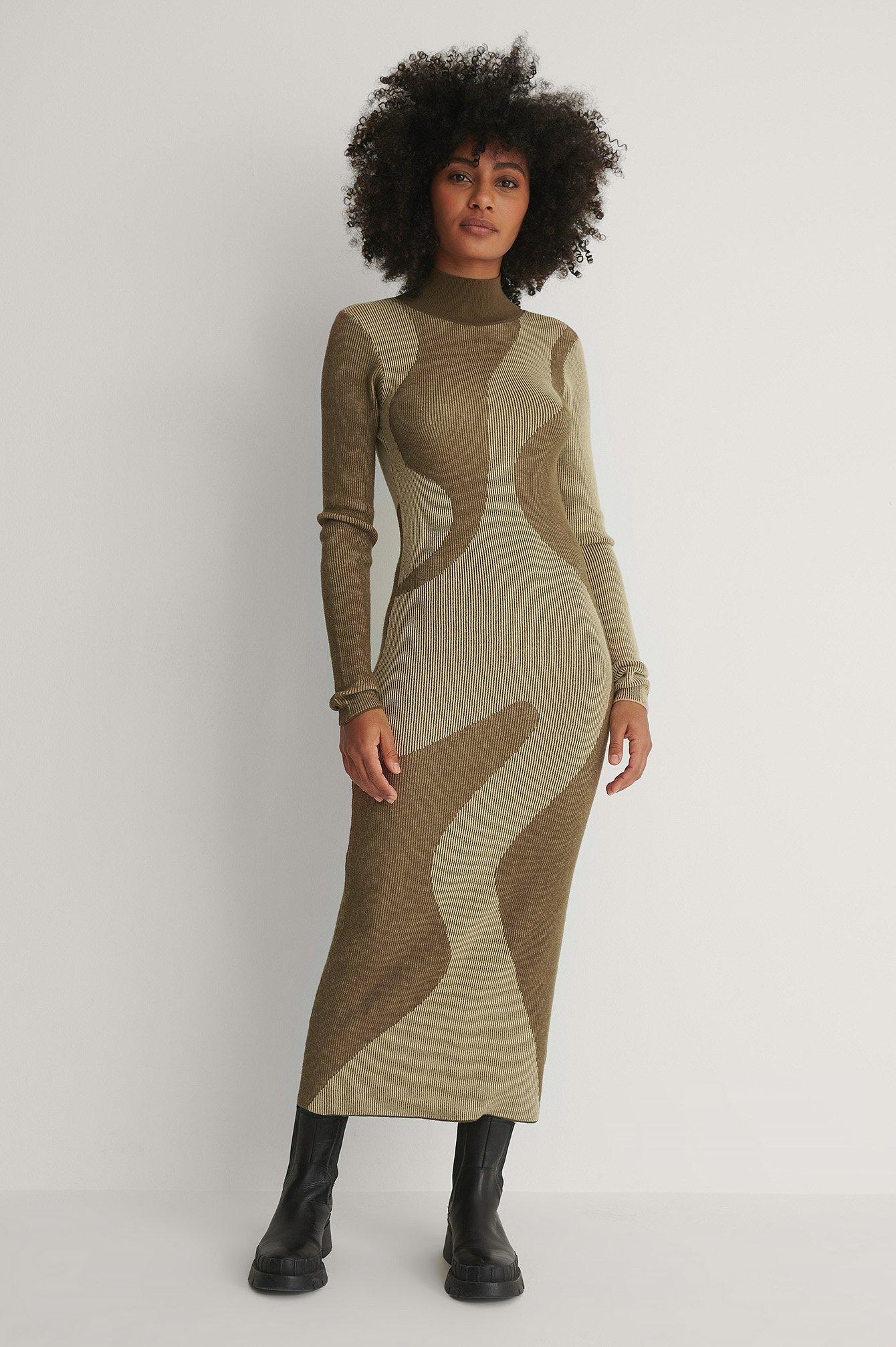 Brown Open Back Pattern Knitted Dress 