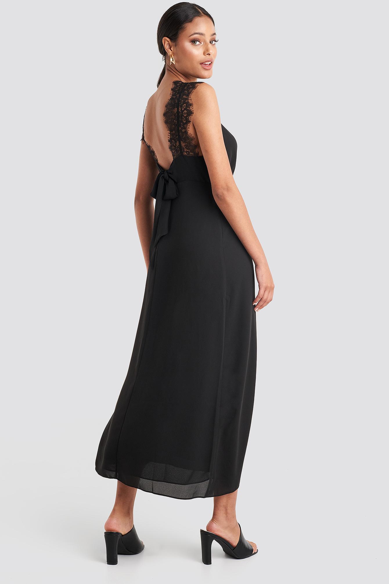 black thin strap dress