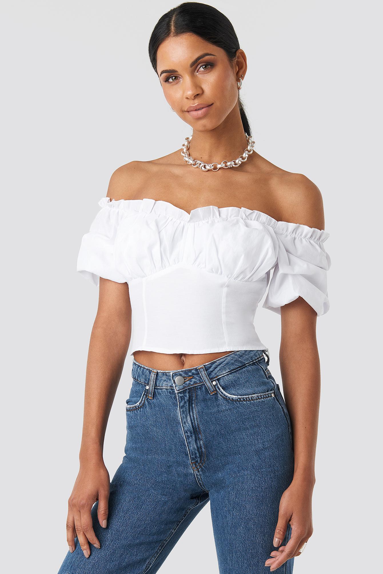 NA-KD Off Shoulder Ruffle Cup Cropped Blouse White | Lyst