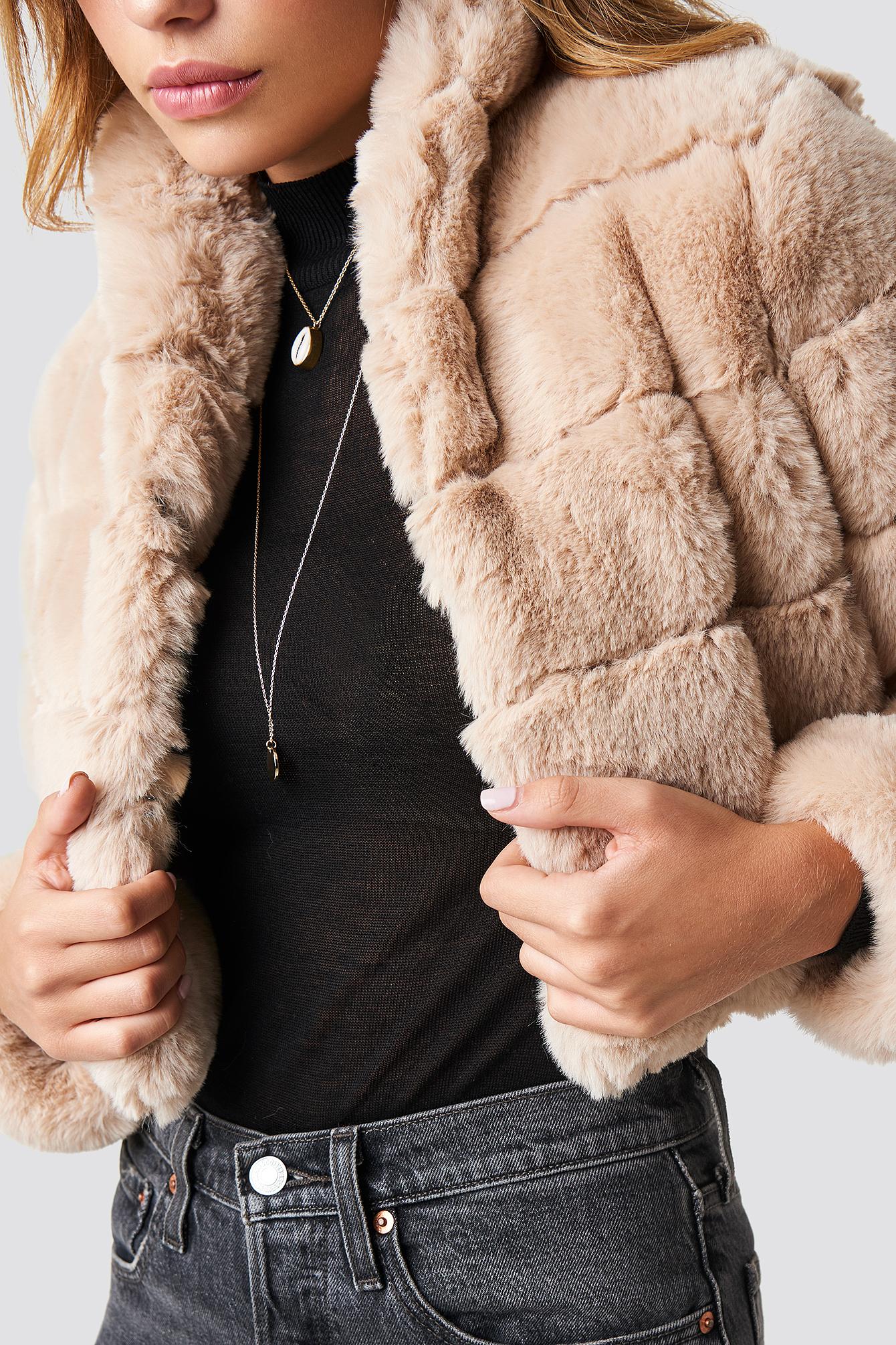NA-KD Short Puff Faux Fur Jacket Beige 