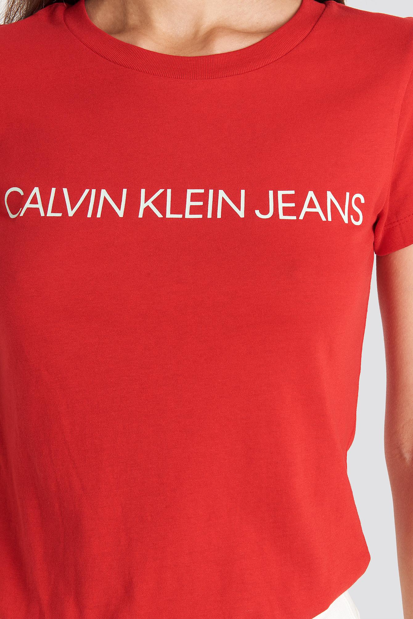 institutional logo slim fit tee