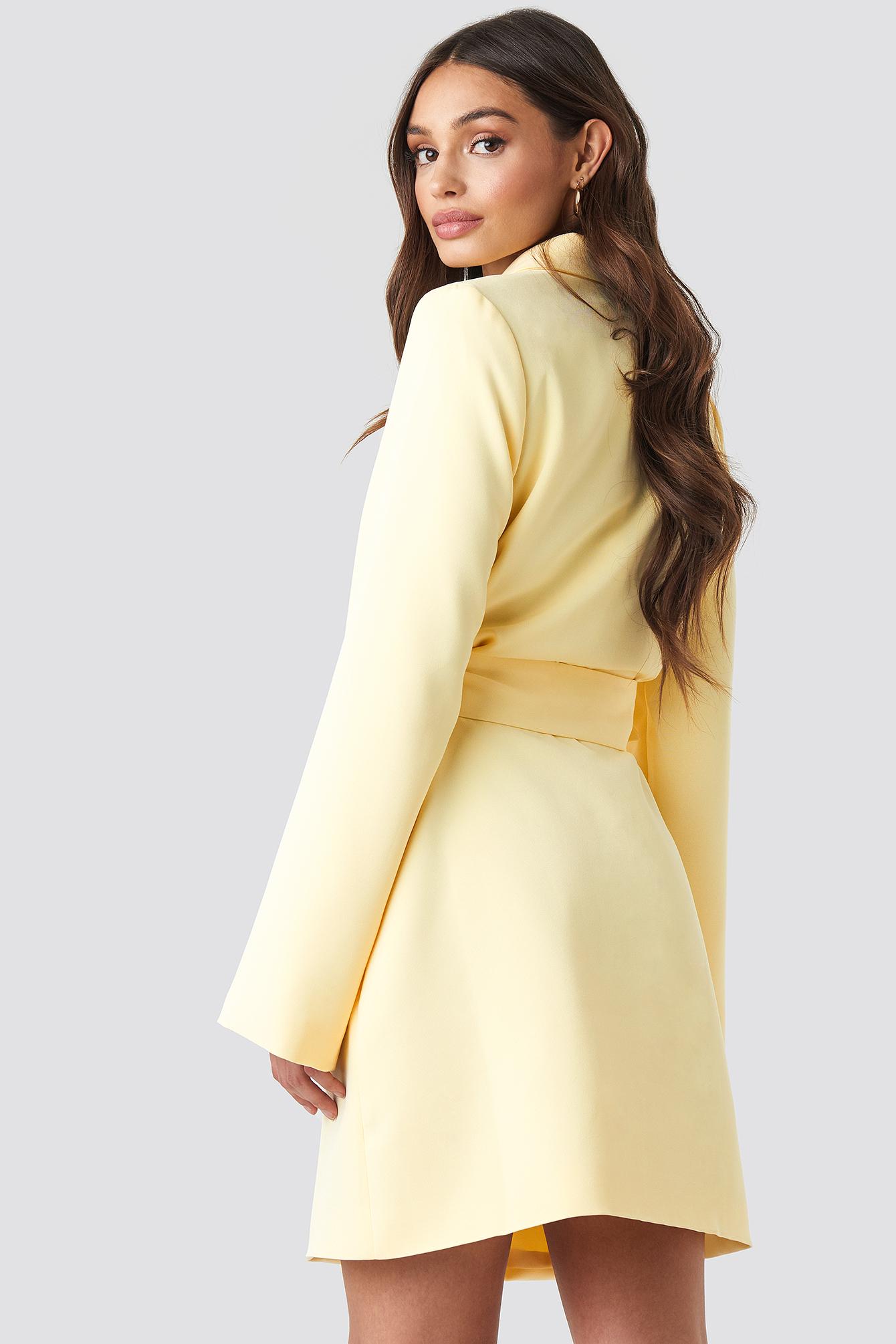 wide sleeve belted blazer dress