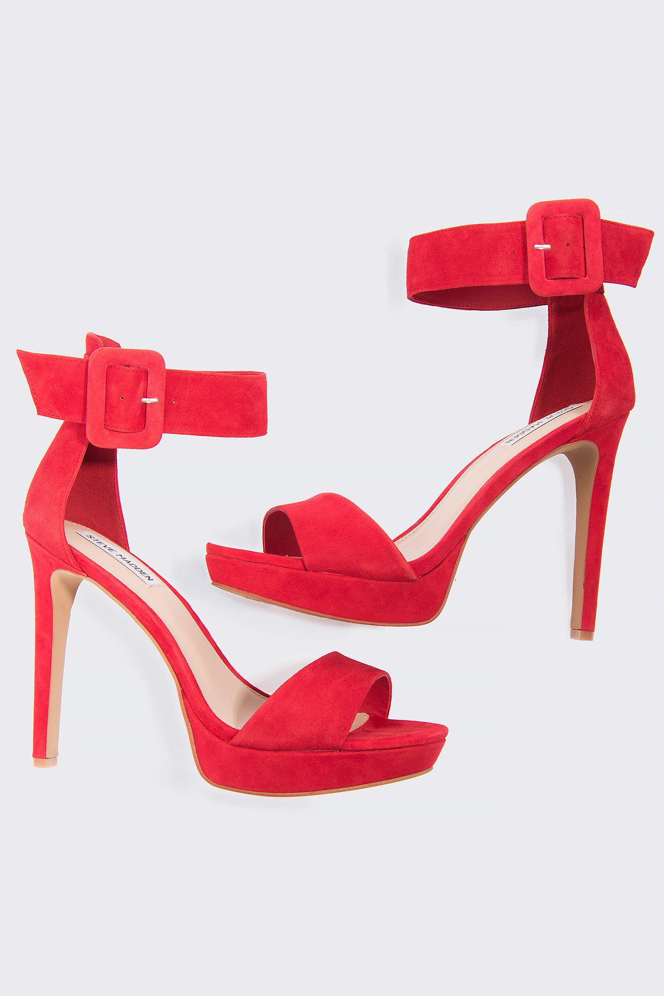 steve madden circuit sandal