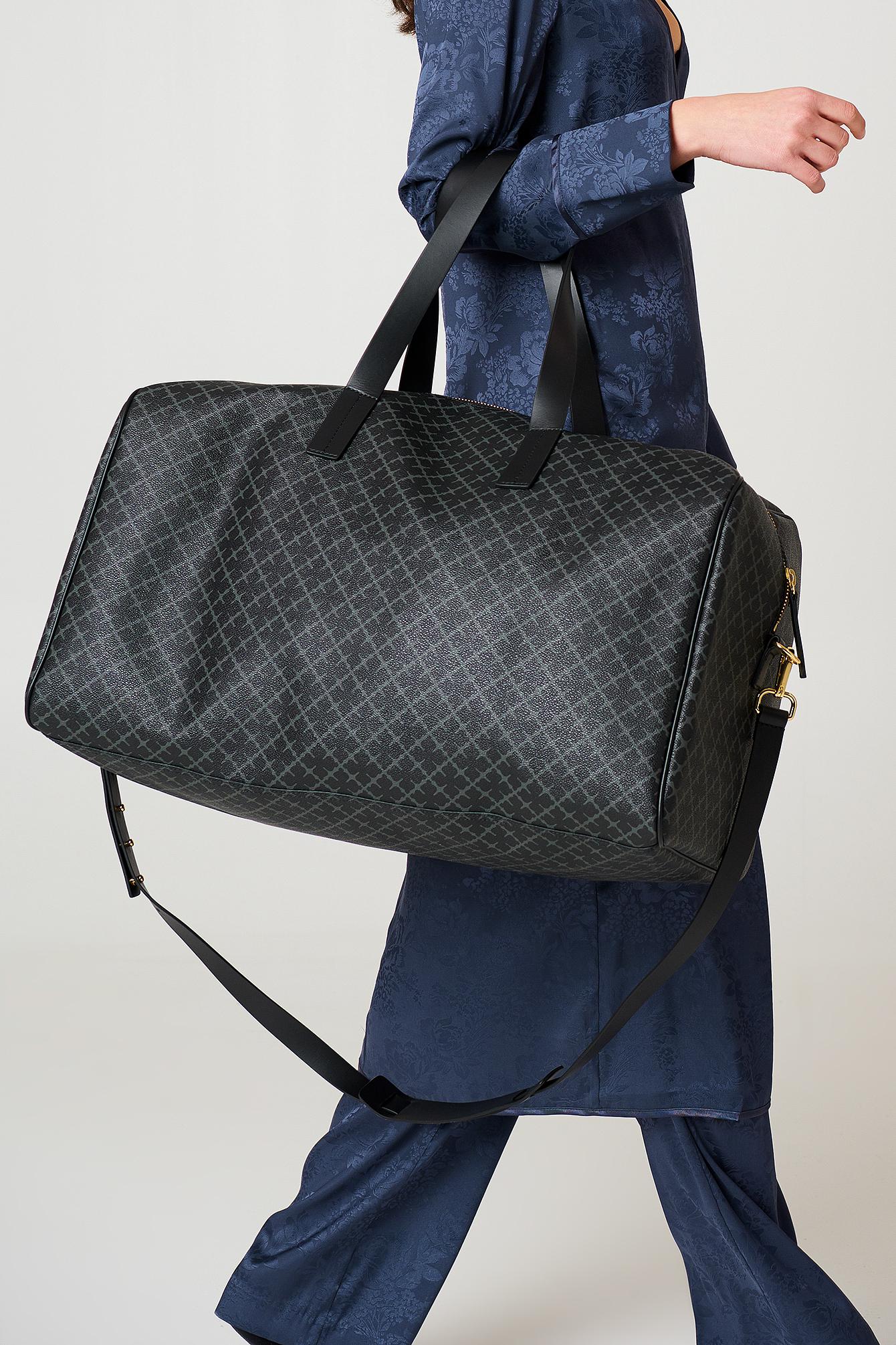 By Malene Birger Leather Wallikan Travel Bag in Black - Lyst