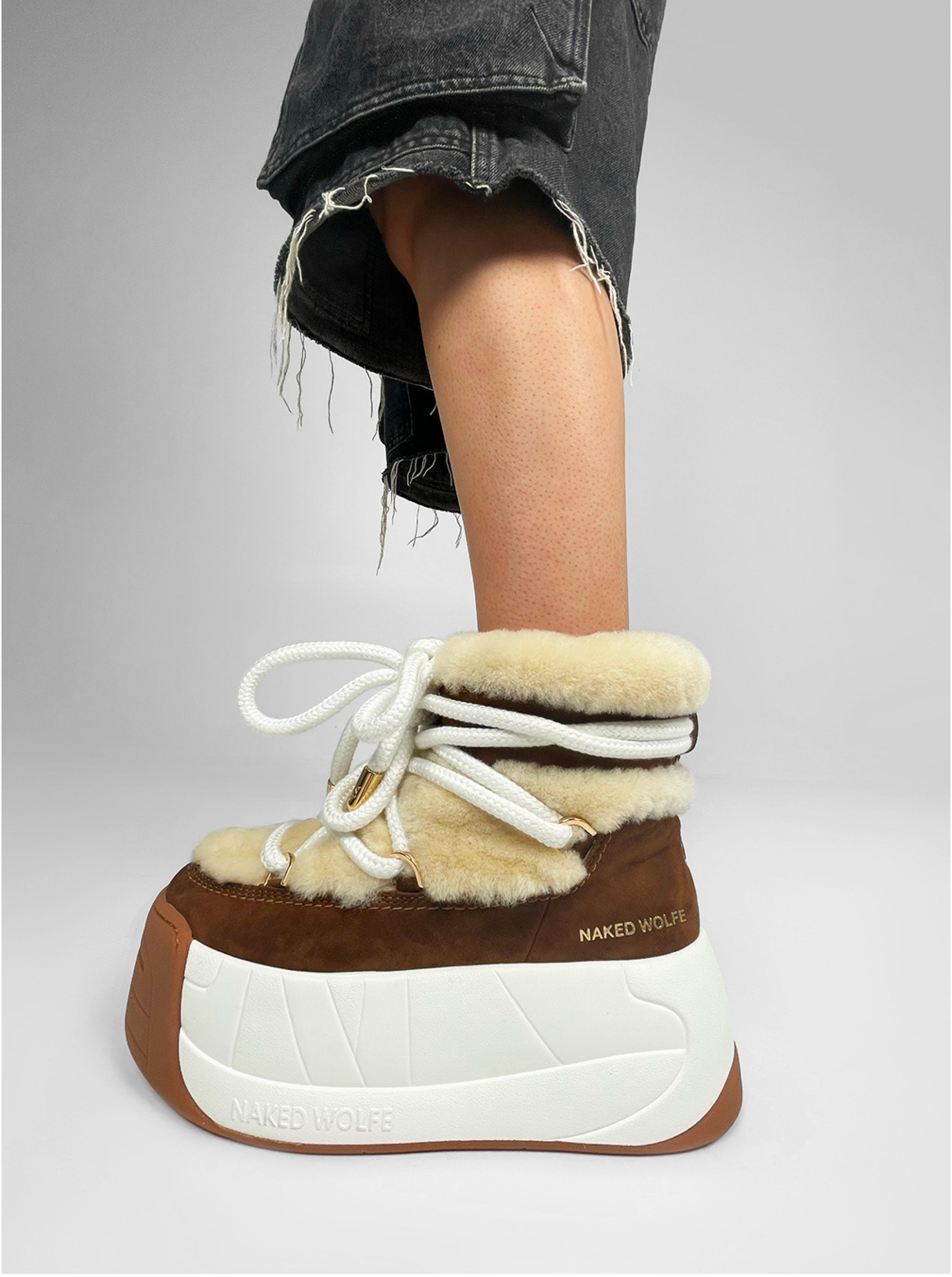 【Naked Wolfe】ダーリンタン カウスエード Naked Wolfe Darling Tan Cow Suede in Natural | Lyst