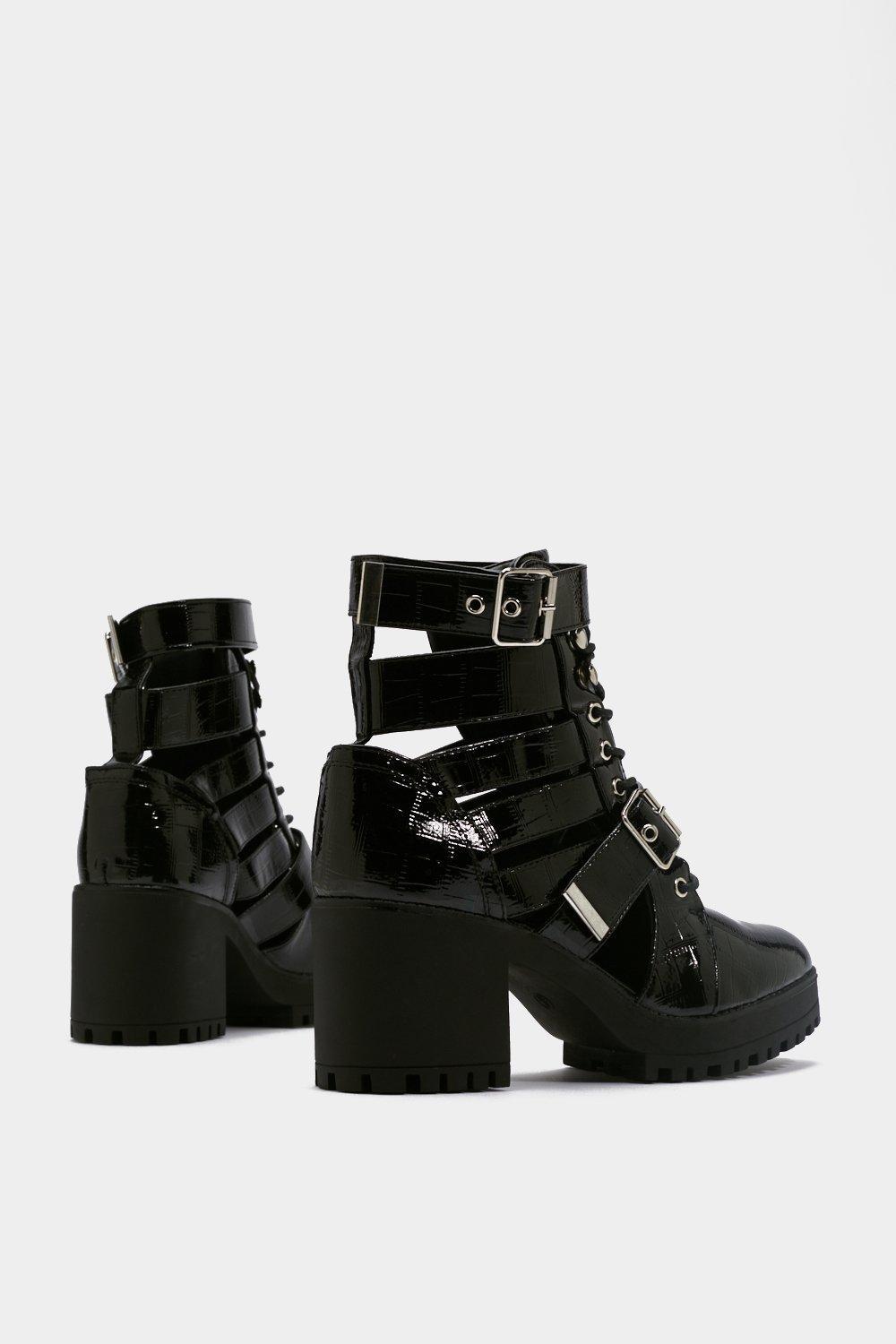 cut out of luck boot