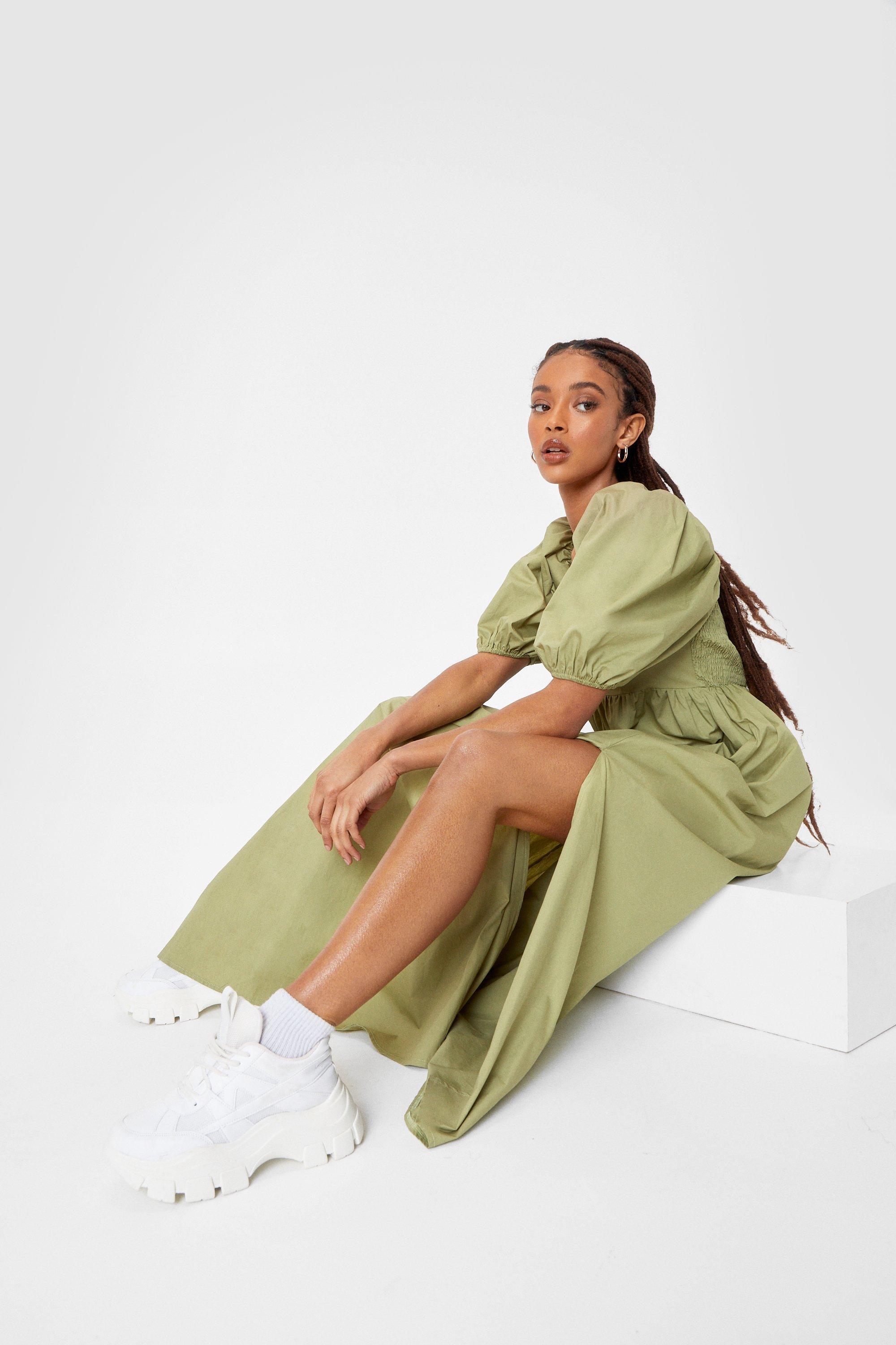 Nasty Gal Shirred Puff Sleeve Square 