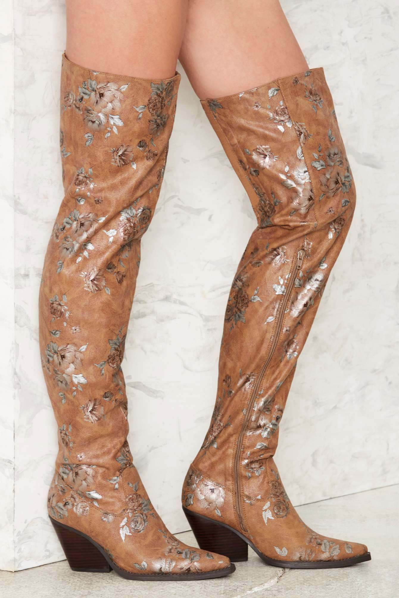 jeffrey cbell thigh high boots jeffrey cbell gatlin the knee leather boot jeffrey cbell thigh high boots jeffrey cbell gatlin the knee leather boot