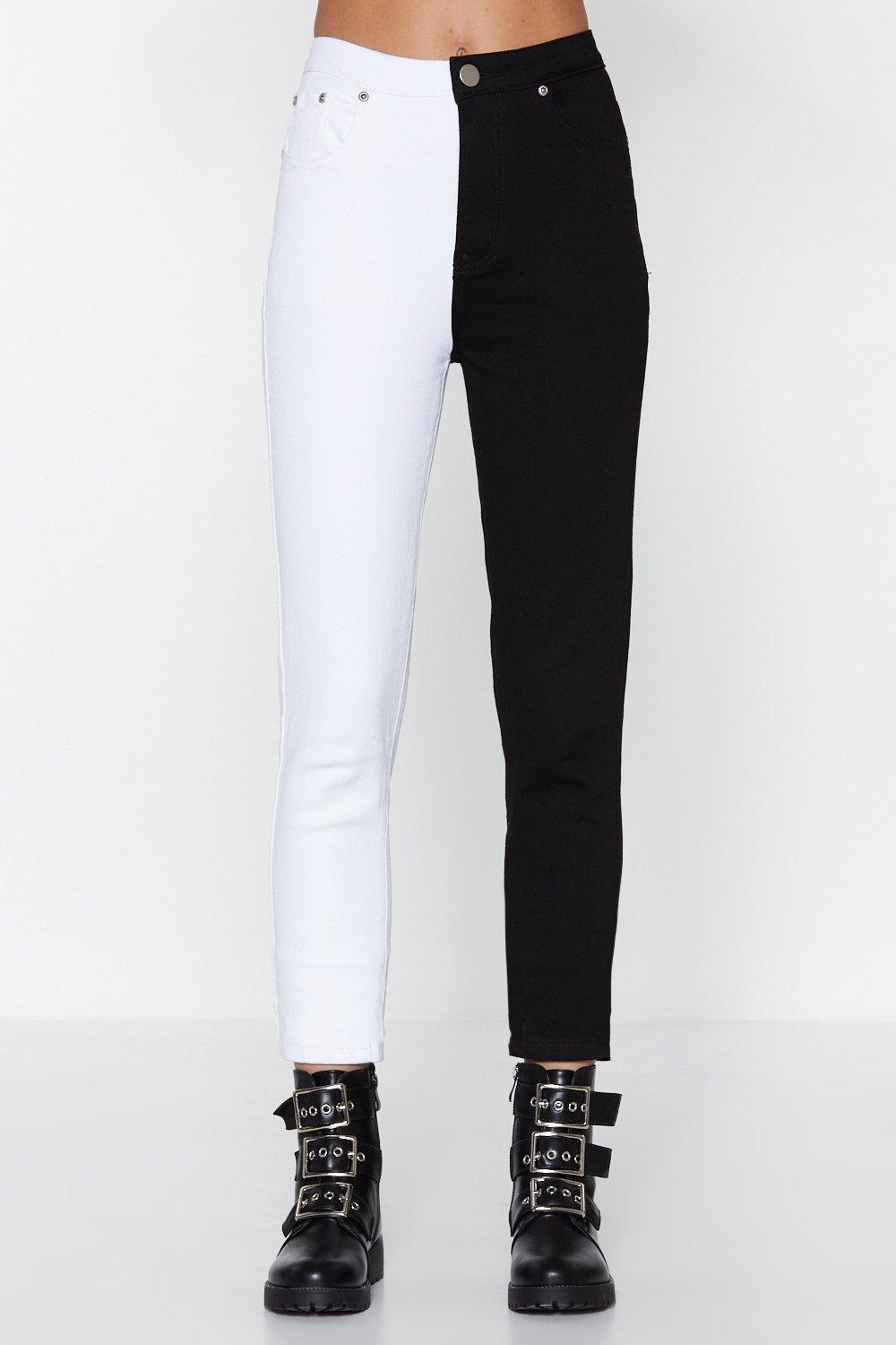 Nasty Gal "you Don't Know The Half Of It Skinny Jeans" in Black | Lyst