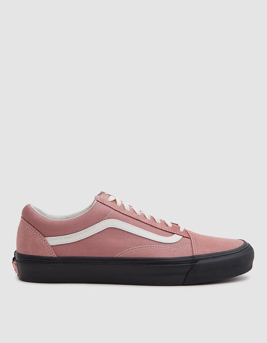 vans old skool trainers black lilac rose vans old skool trainers black lilac rose
