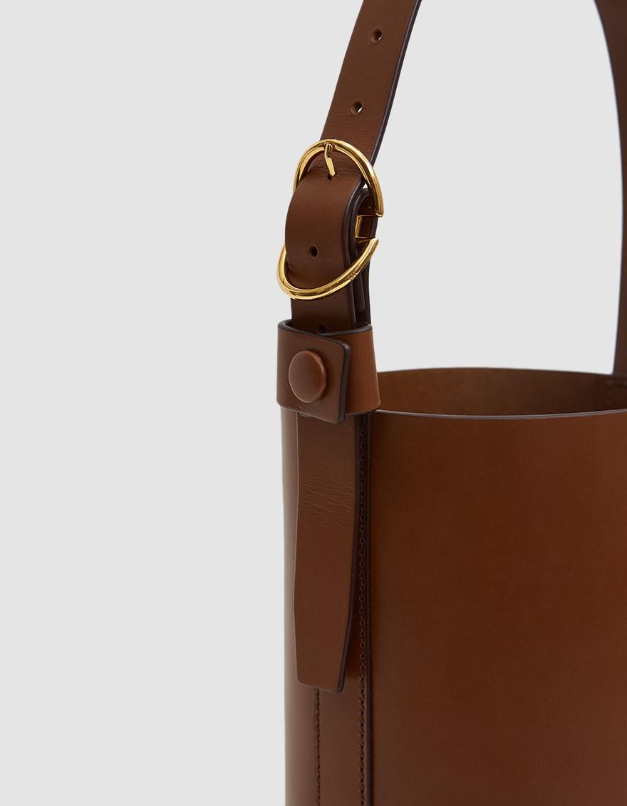 trademark classic bucket bag