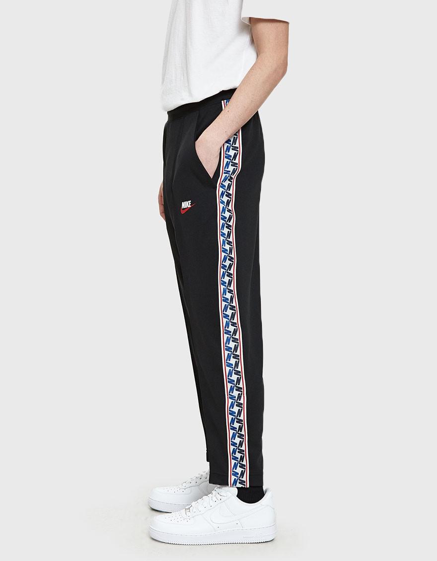 nike nsw taped pant