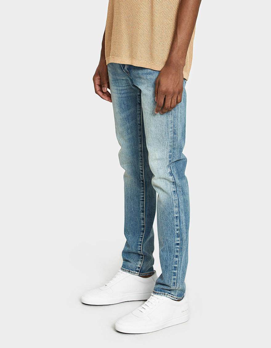 levi's 501 skinny man