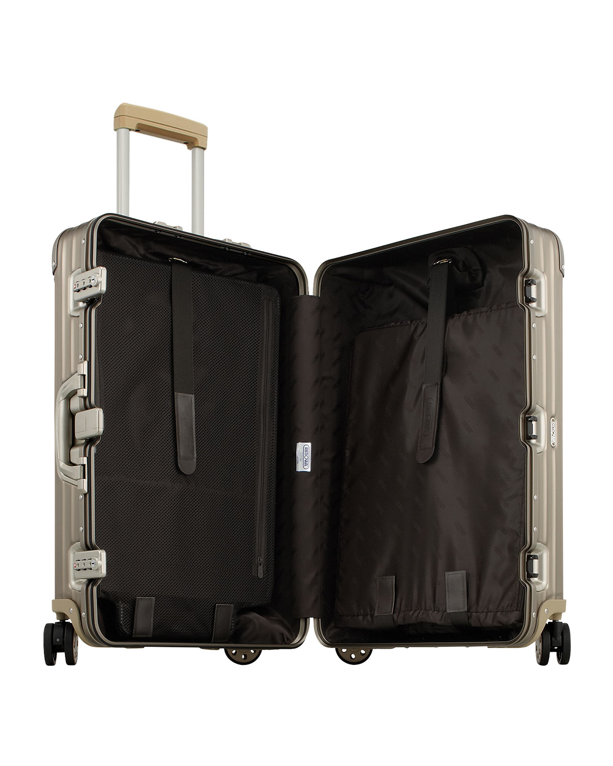 rimowa topas titanium 26
