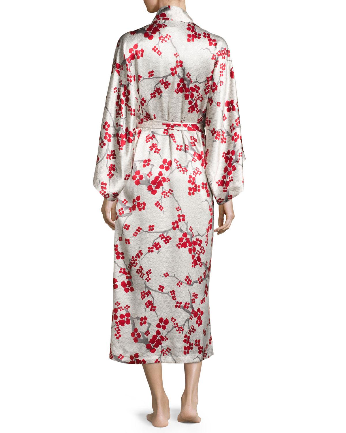 Natori Silk Cherry Blossom Long Robe in Black Lyst