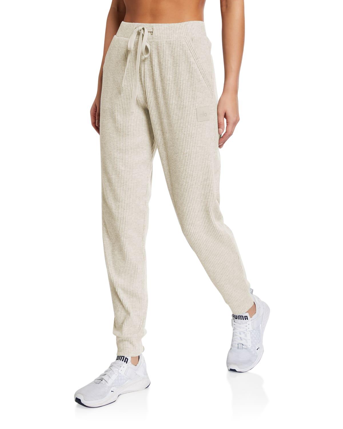 Alo Yoga Muse Sweatpants in Natural