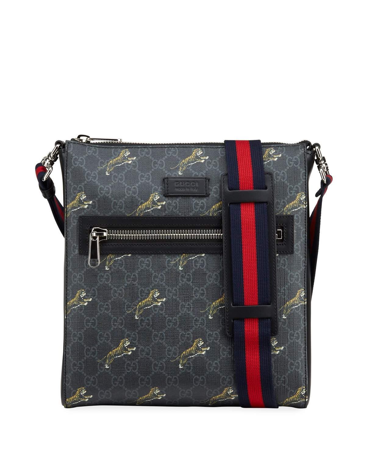 gucci gg supreme messenger bag