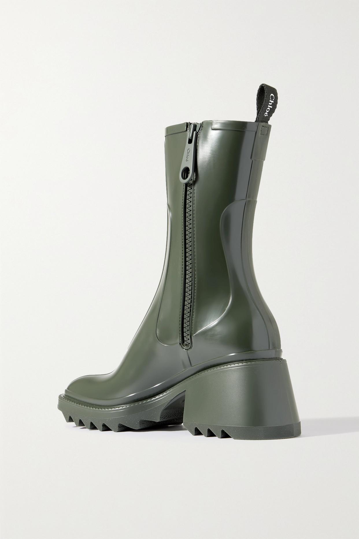 Chloé Betty Logo-embossed Rubber Boots in Green | Lyst