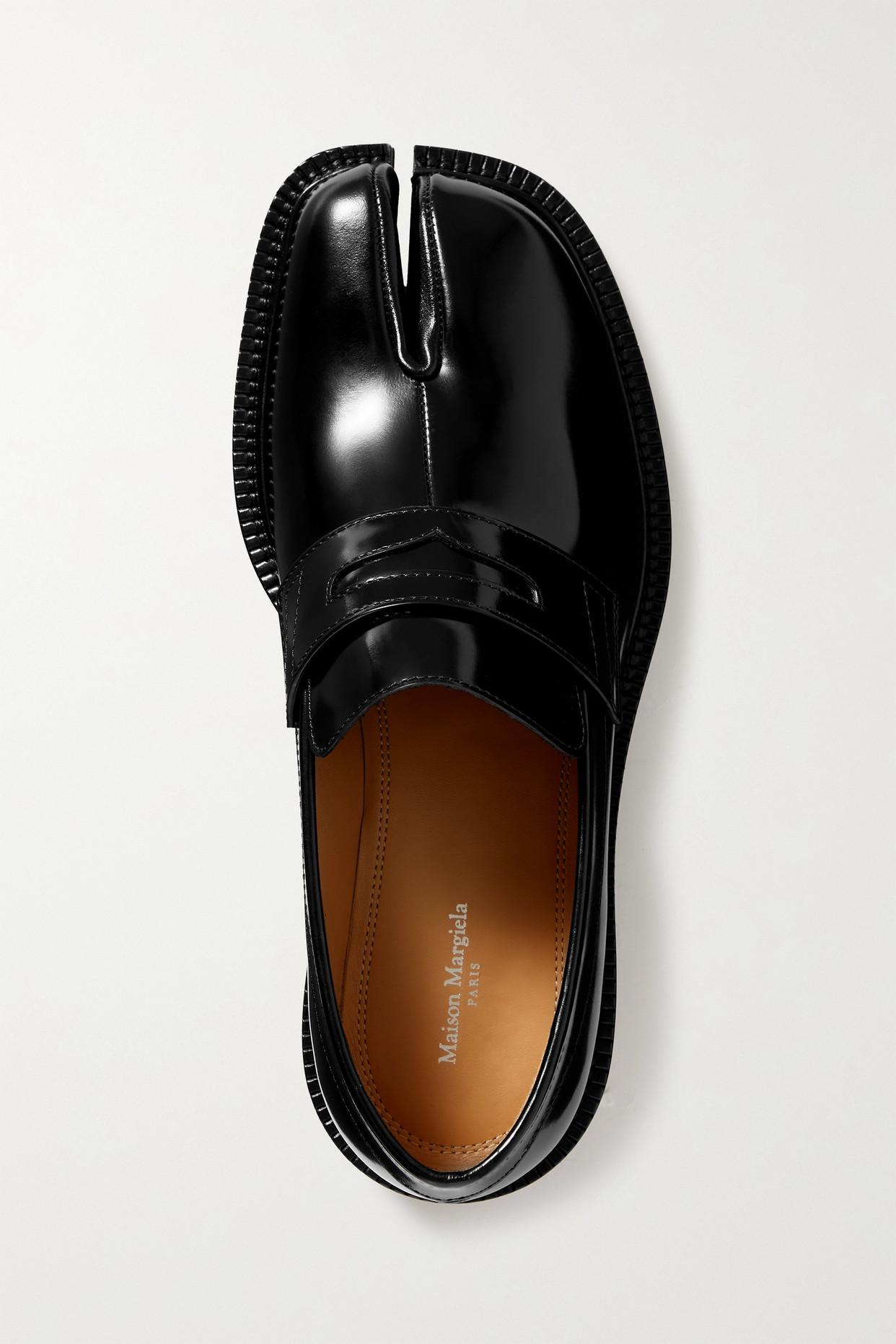 Maison Margiela Tabi Split-toe Glossed-leather Loafers in | Lyst