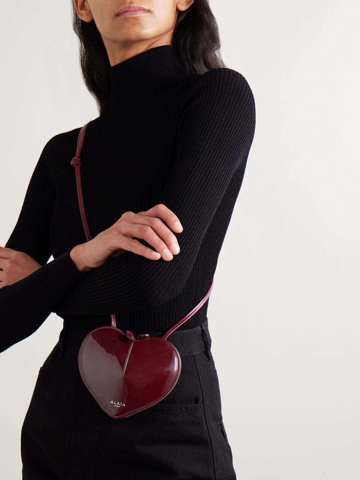 Alaïa Le Coeur Patent-Leather Shoulder Bag in Red | Lyst