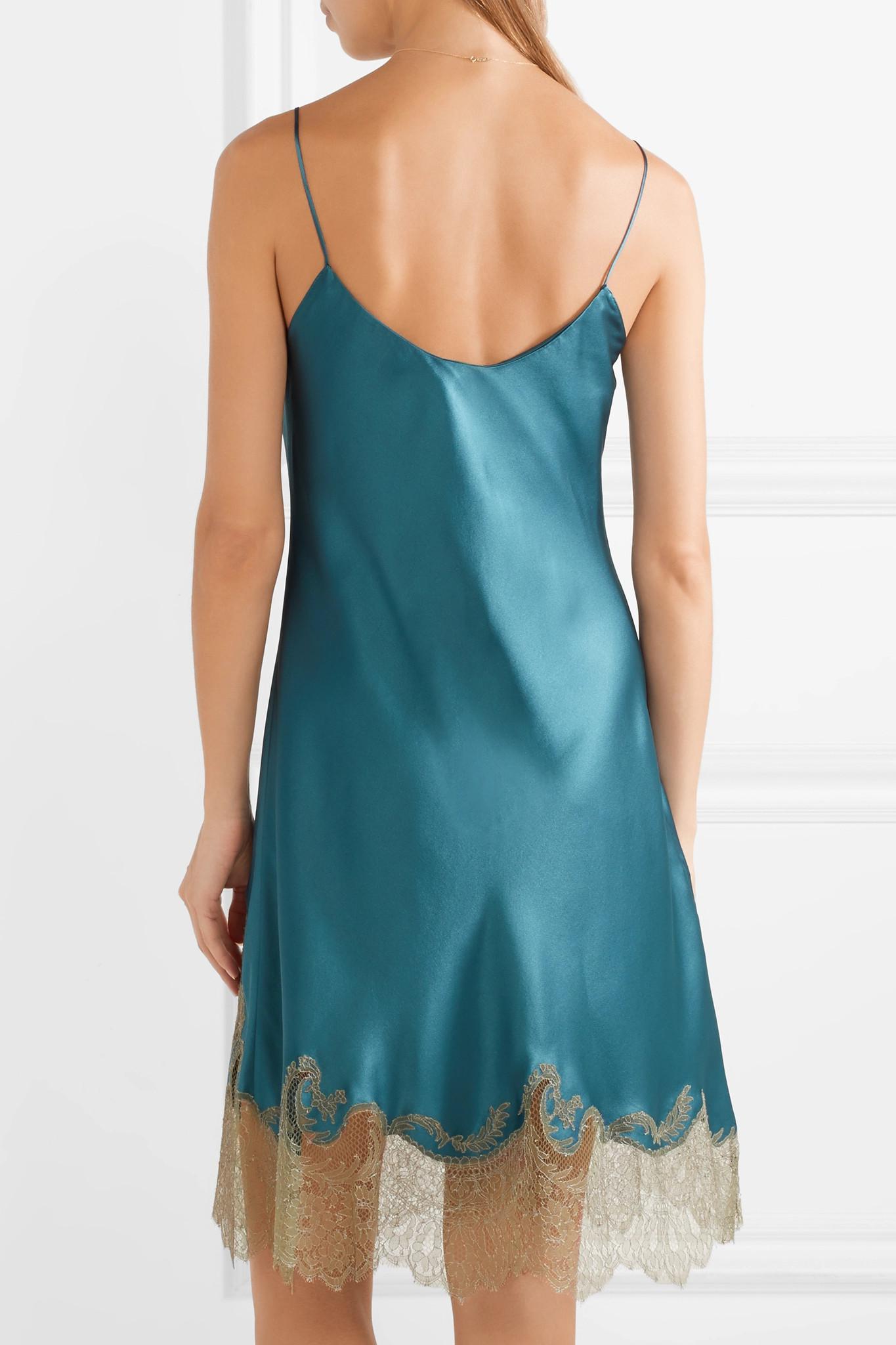 Carine Gilson Chantilly Lace-trimmed Silk-satin Chemise in Blue - Lyst