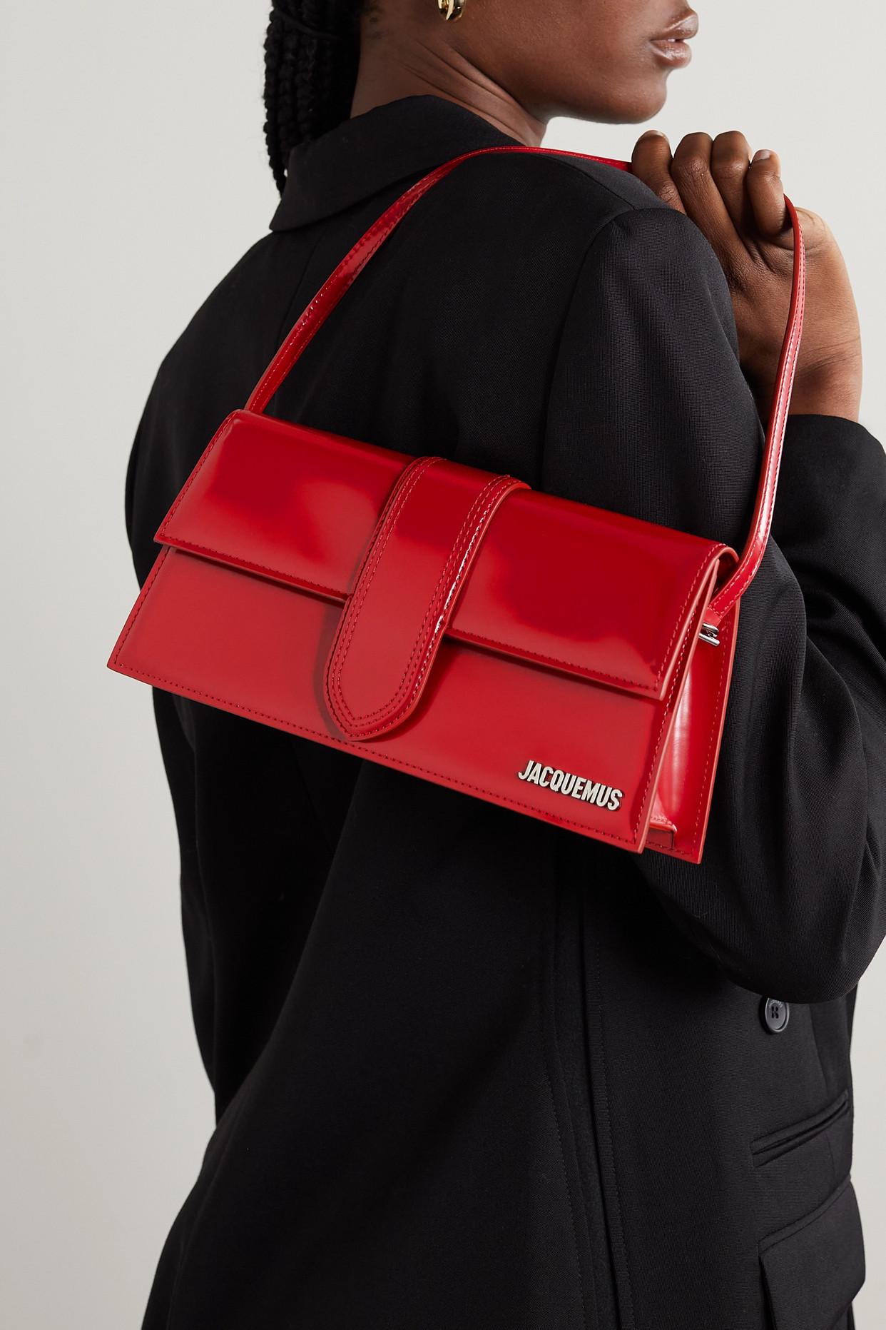 Jacquemus Le Bambino Long Patent-leather Shoulder Bag in Red | Lyst