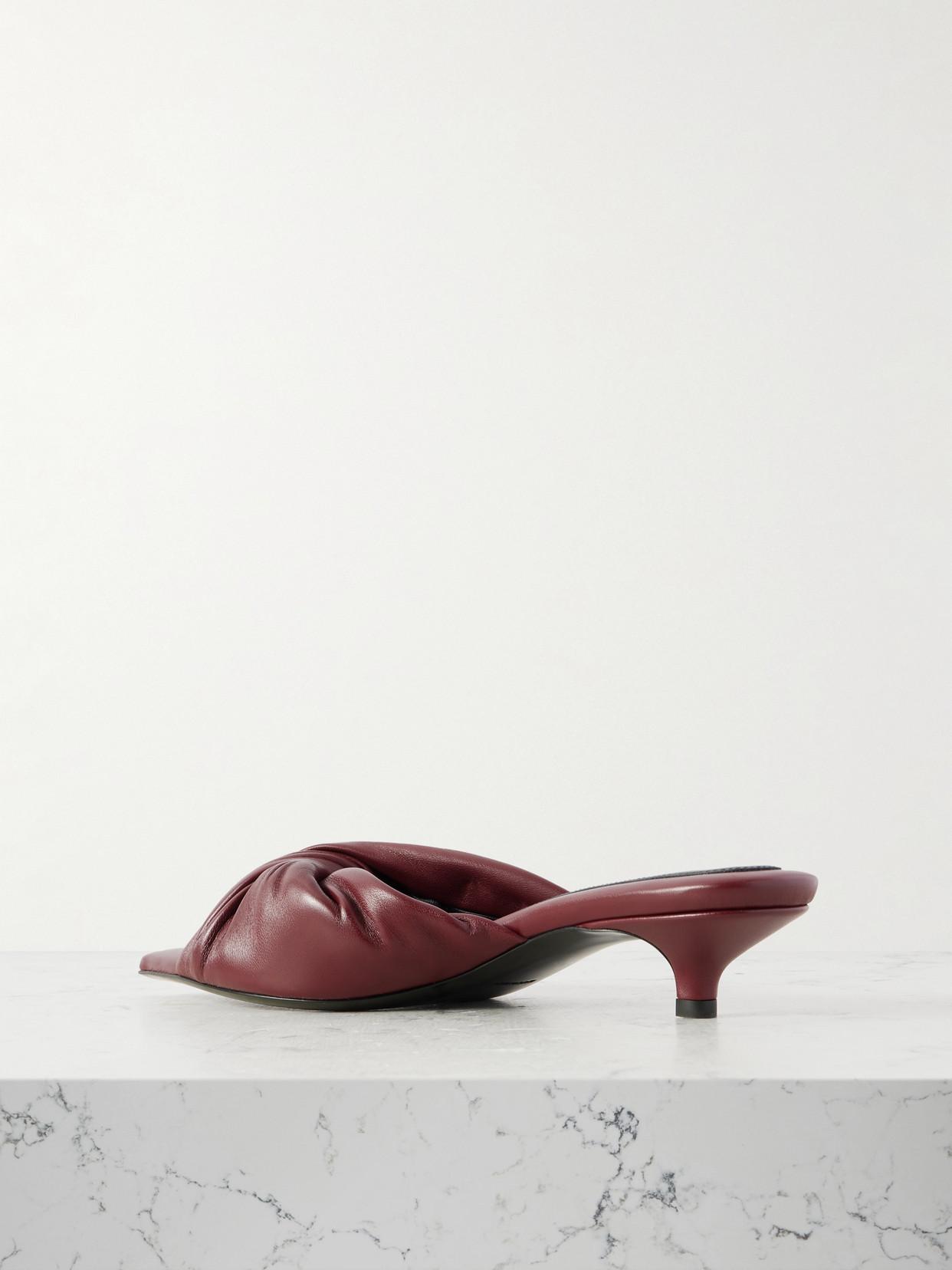 Carven Knotted Leather Mules in Brown | Lyst