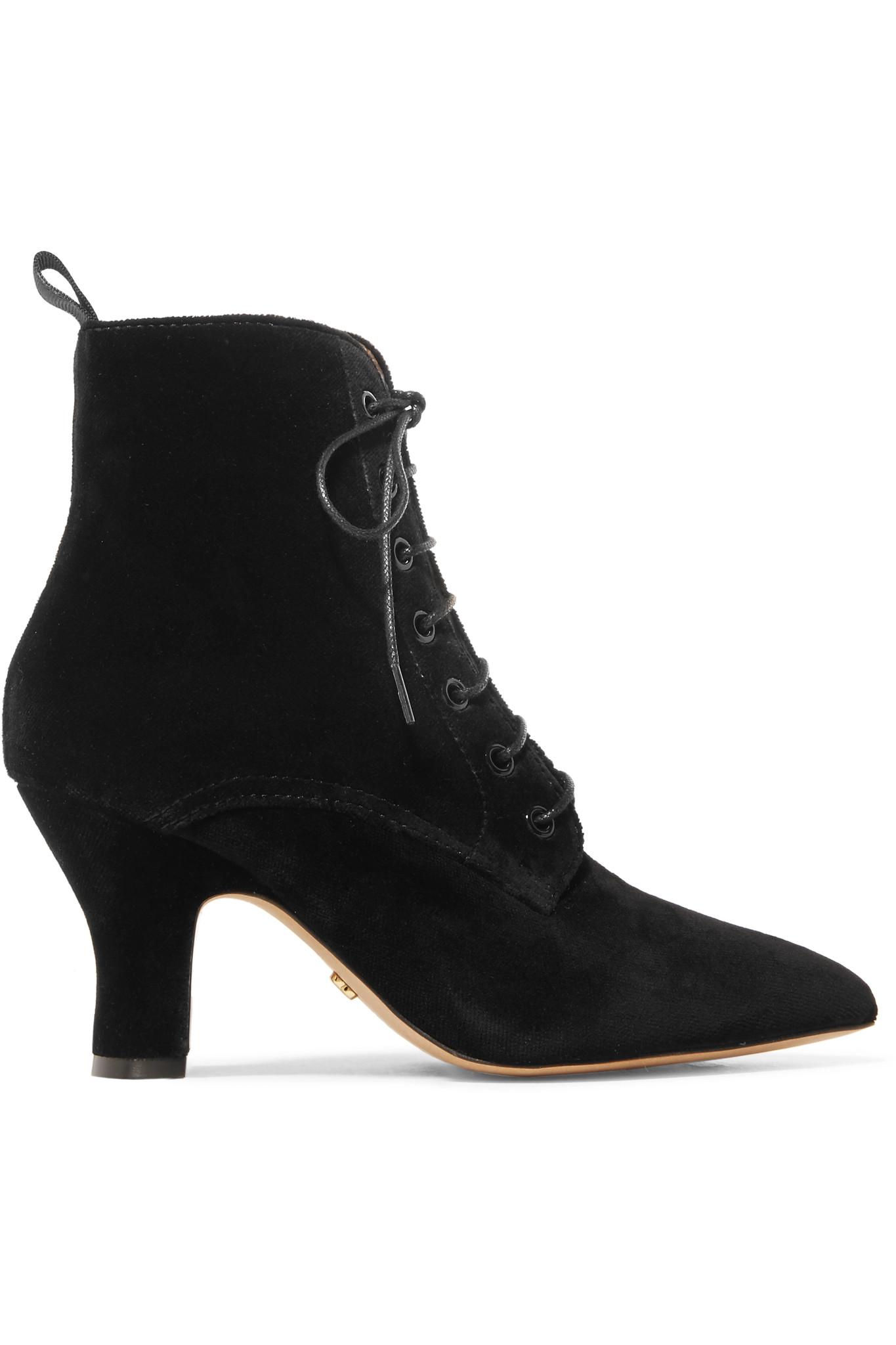 ALEXACHUNG Lace-up Velvet Ankle Boots in Black - Lyst