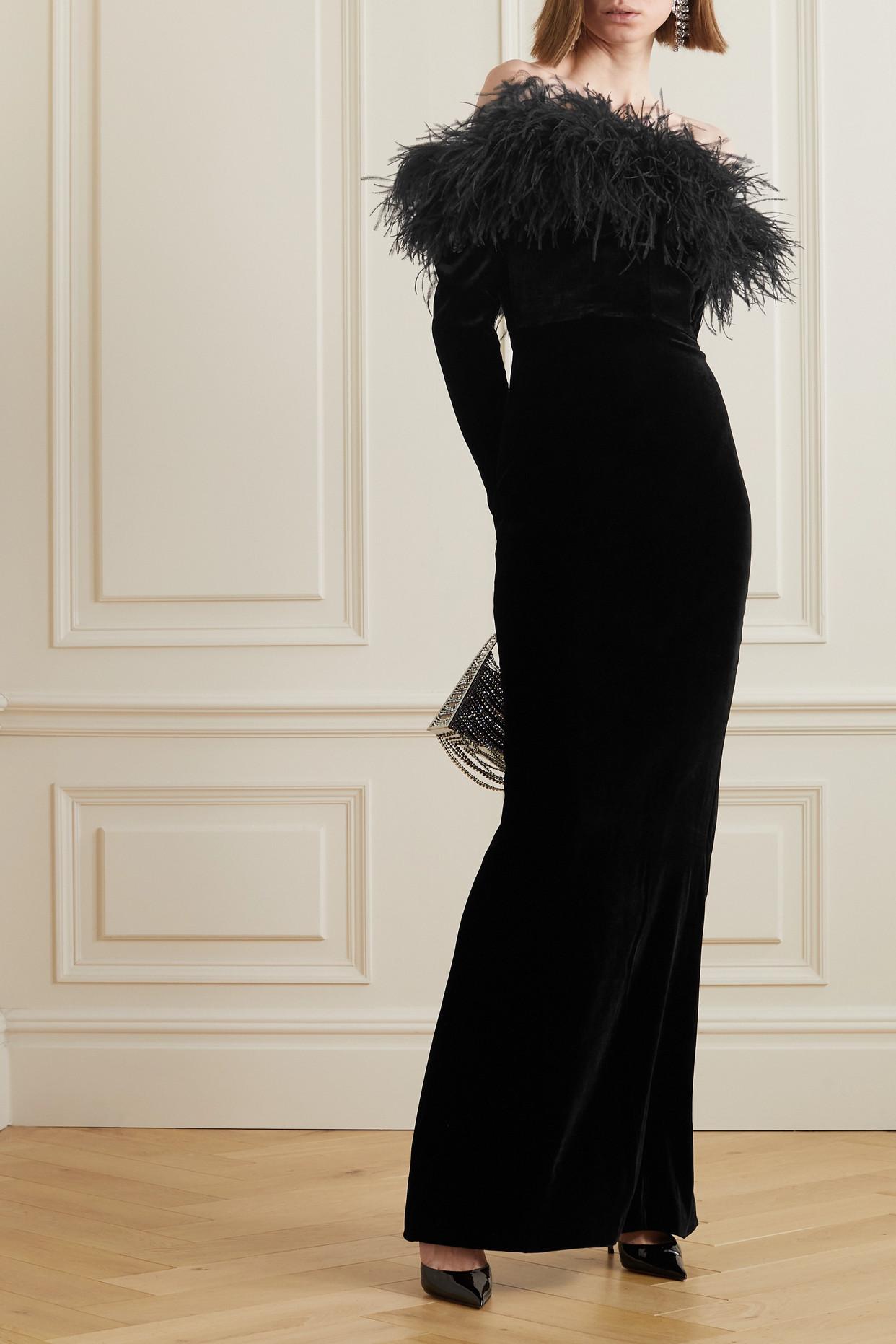 Off shoulder velvet gown | Ortensia