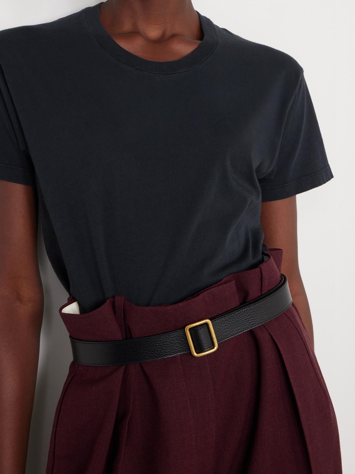 The Row Jin Textured-Leather Belt in Black | Lyst