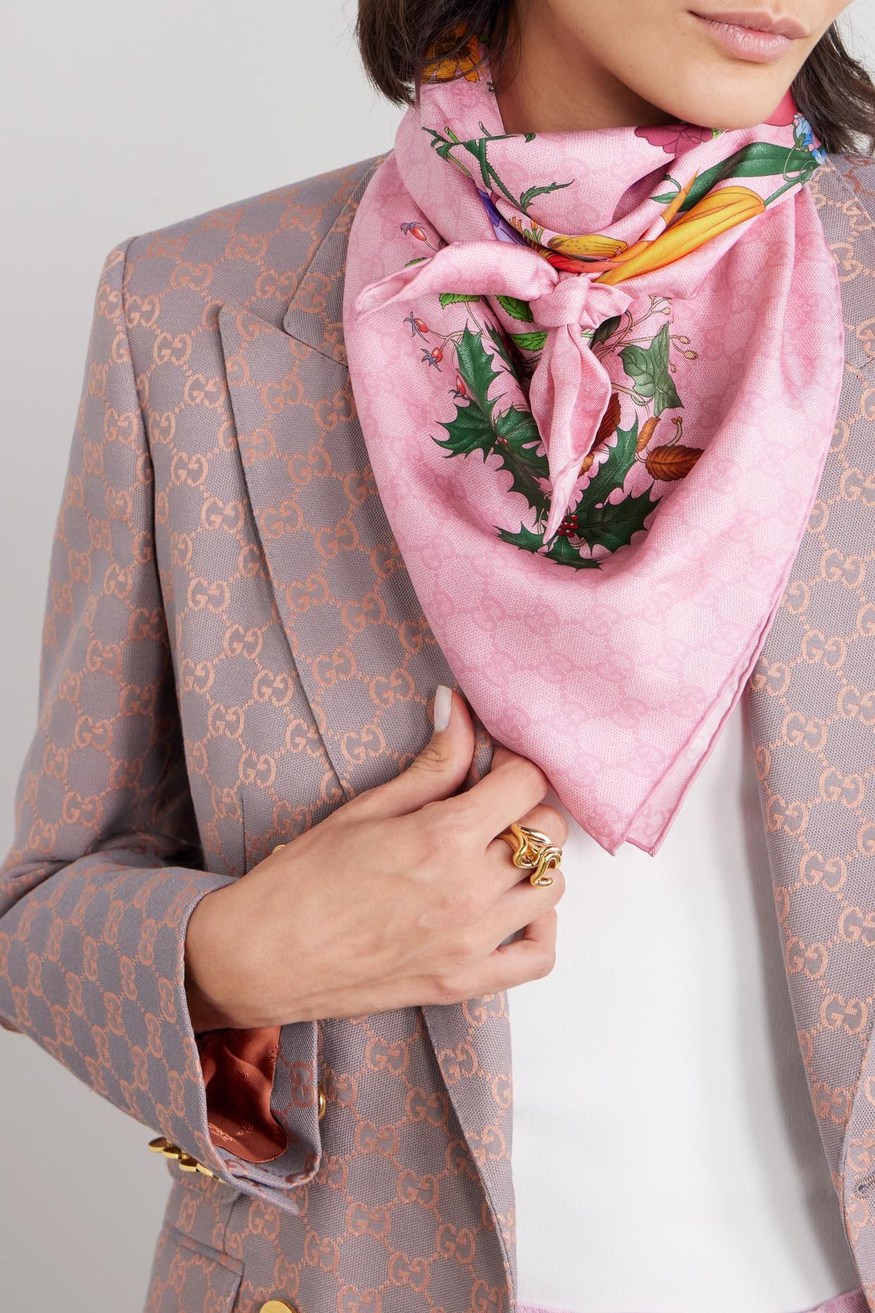 Gucci Flora Print Silk Twill Scarf in Pink | Lyst