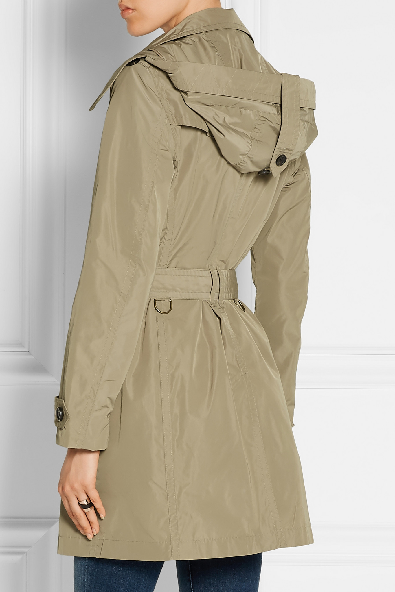 Burberry Balmoral Packaway Hooded Shell Trench Coat in Natural | Lyst