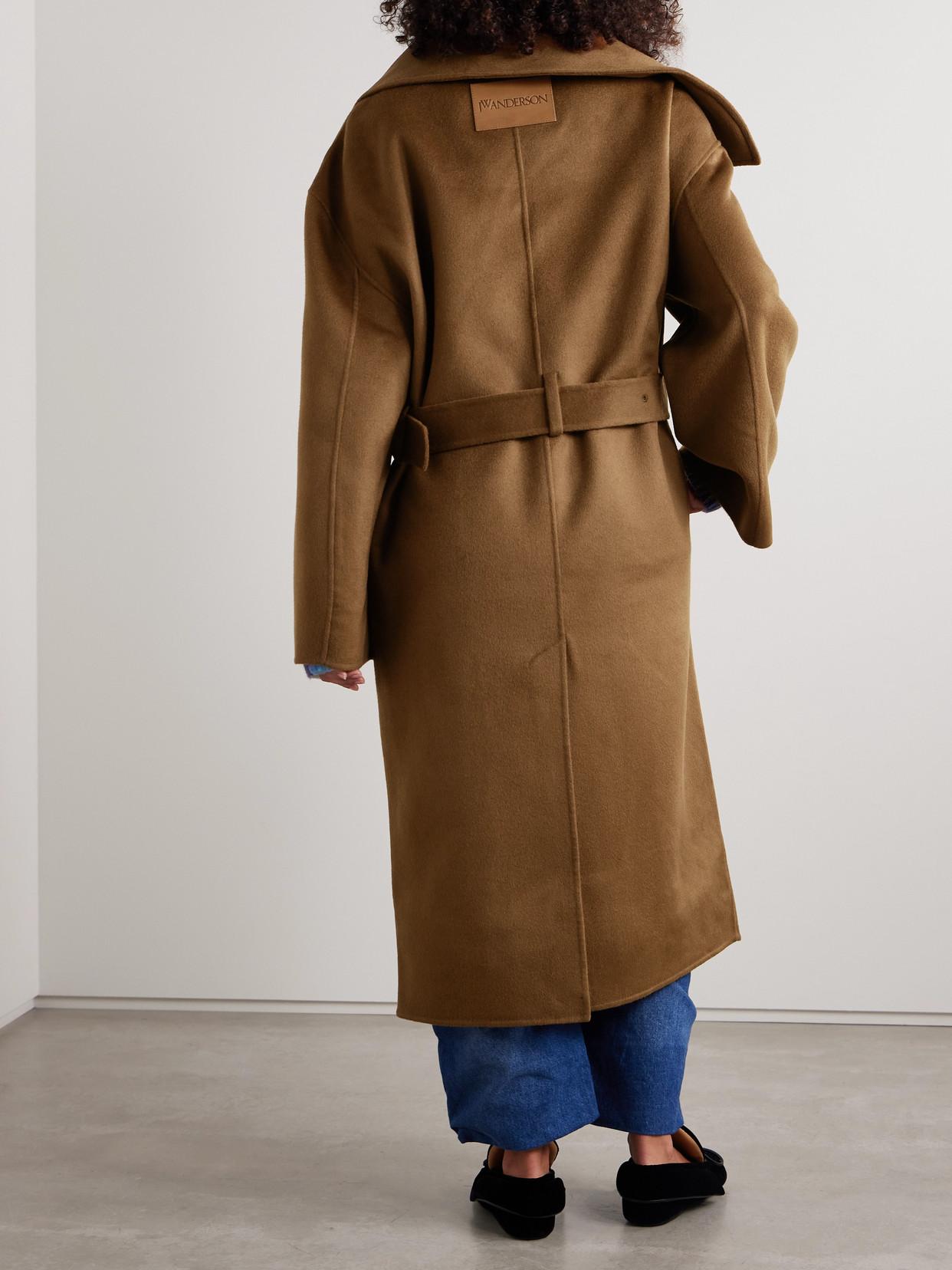 jw-anderson-Black-Coat-Virgin-