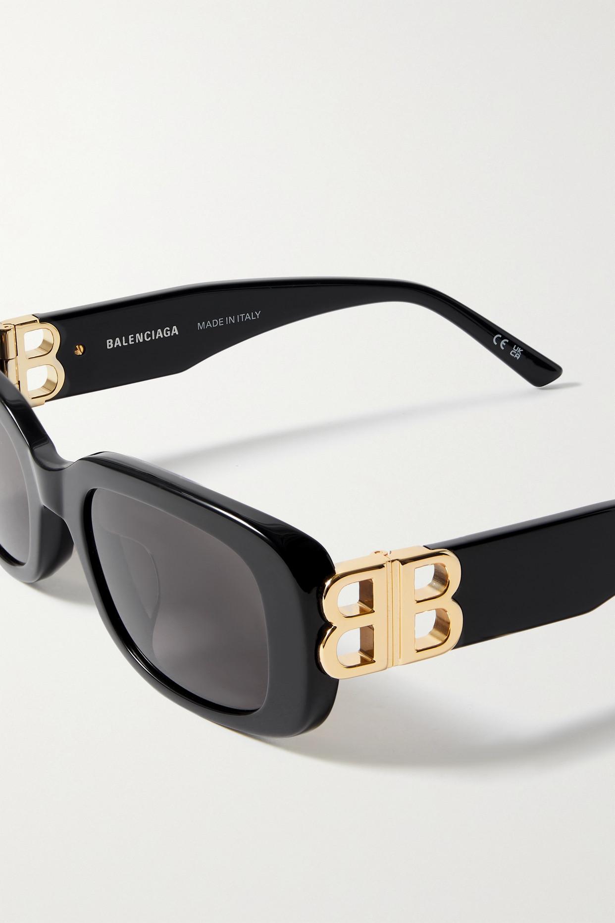 Rectangular frame sunglasses in black acetate