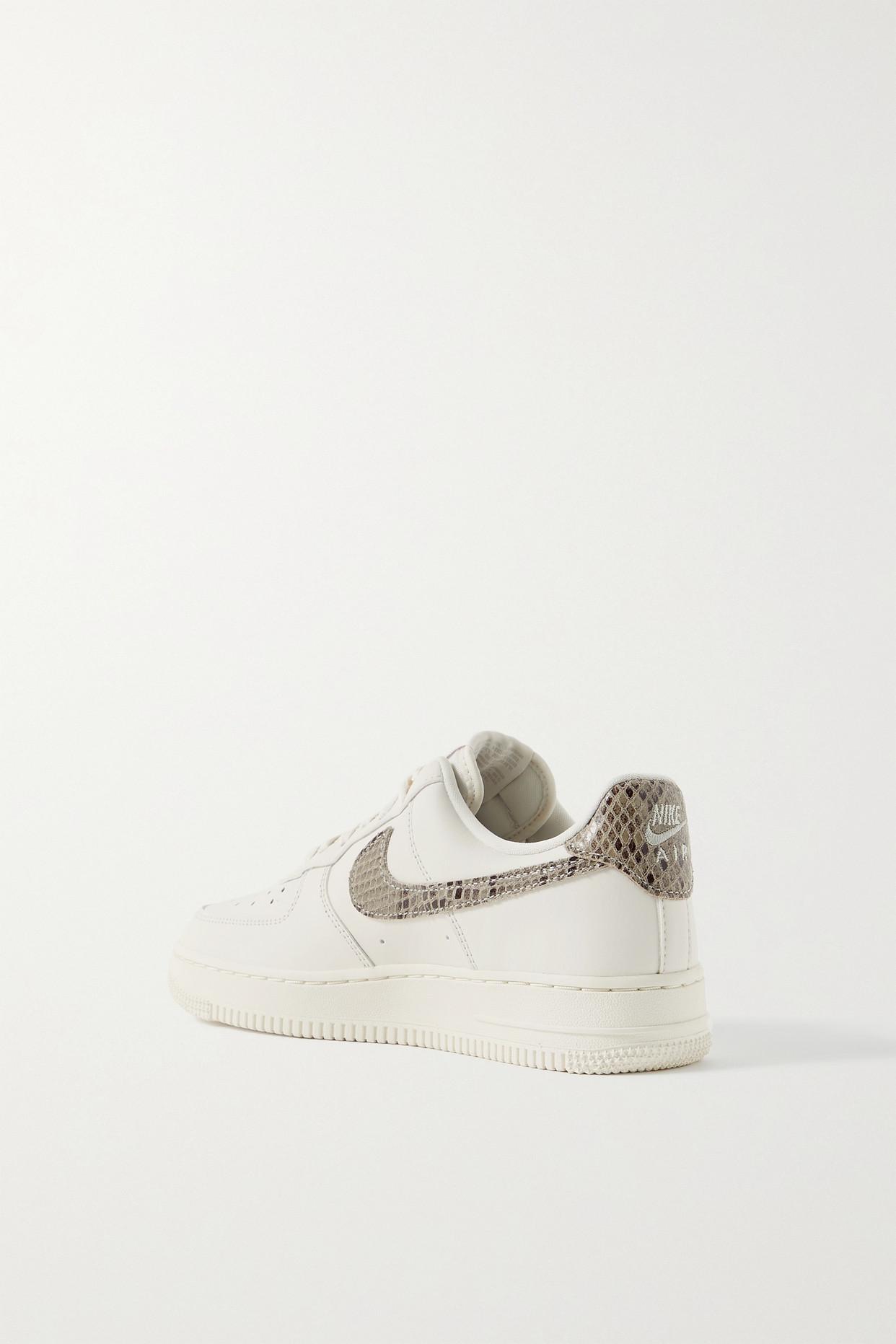 Panorama corazón Rápido Nike Air Force 1 '07 Snake Effect-trimmed Leather Sneakers in White | Lyst