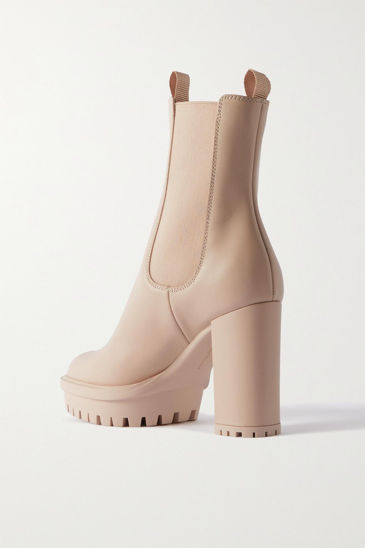 Gianvito Rossi Chester 70 Leather Platform Chelsea Boots in Natural | Lyst