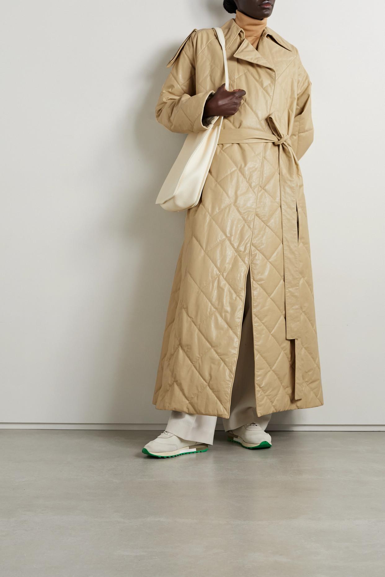 The Row Agathon Belted Quilted Leather Coat in Natural | Lyst