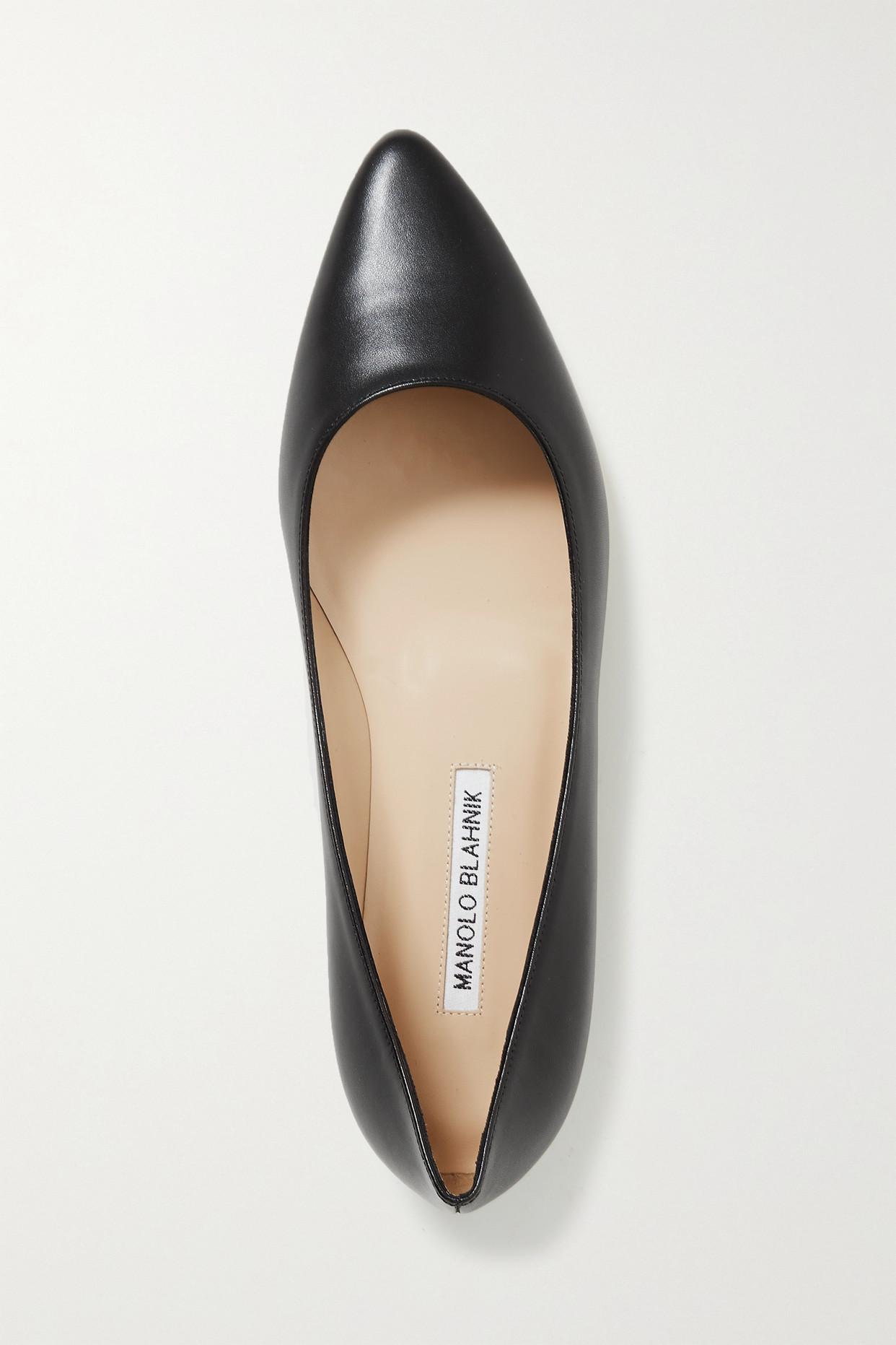 Manolo Blahnik Titto Leather Point-toe Flats in Black | Lyst