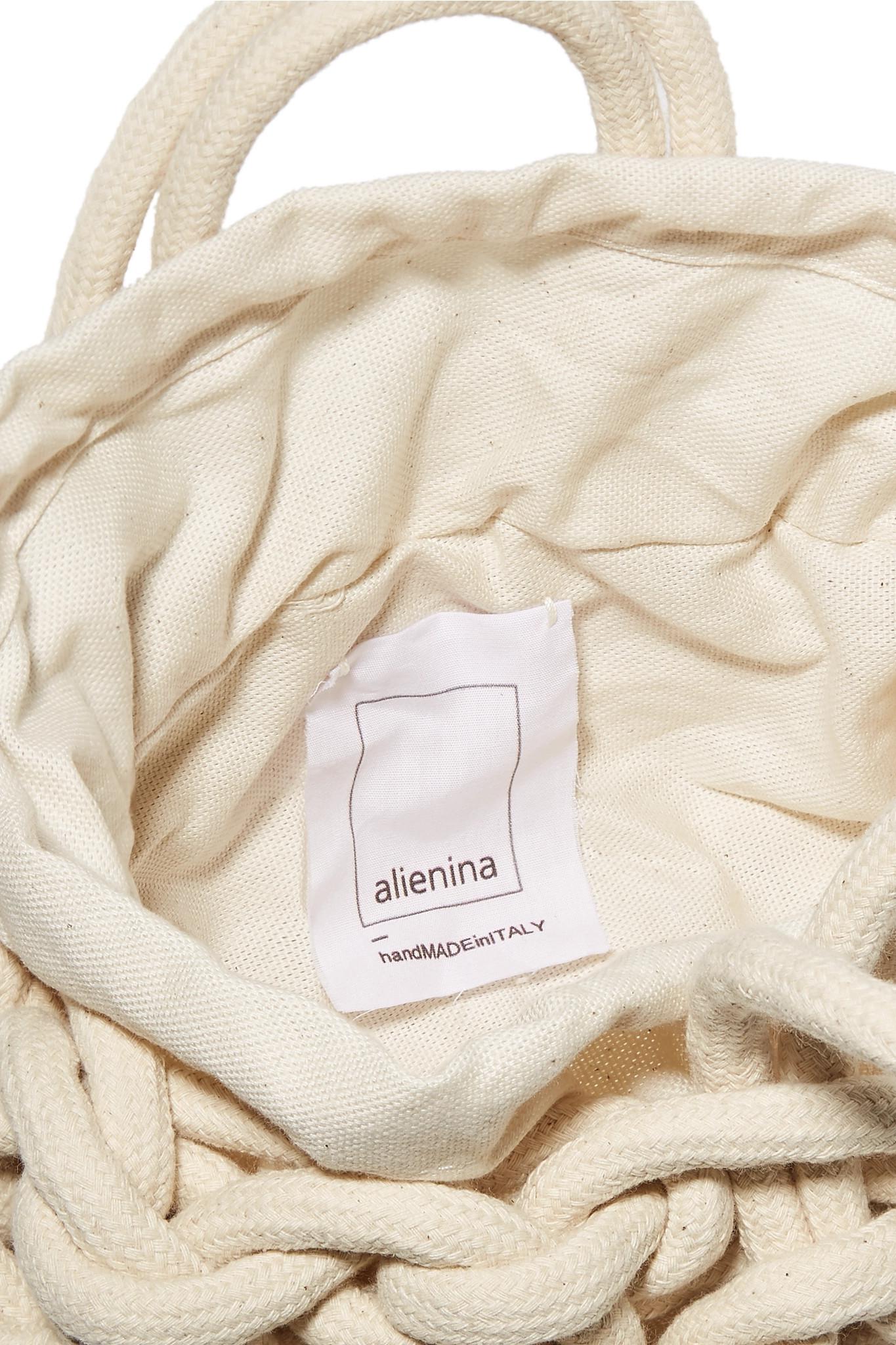 alienina woven bucket bolsa