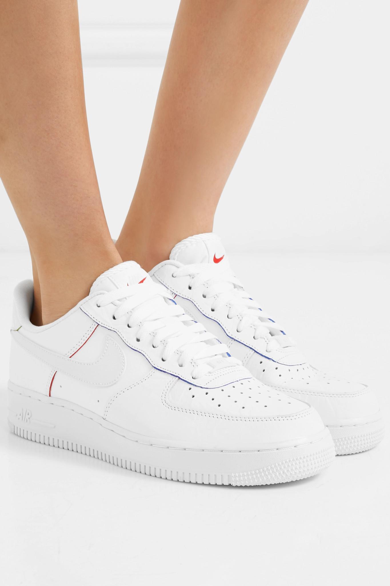 Baskets En Cuir Lisse Et Texturé Air Force 1 Nike en coloris Blanc | Lyst